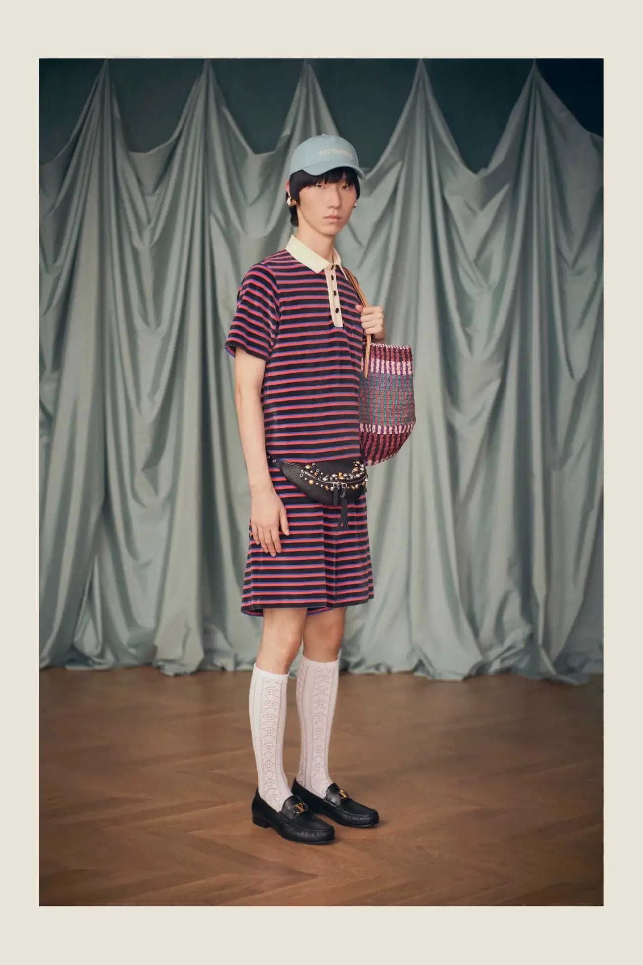 “Avant les Débuts” de Valentino, l'éblouissante collection Croisière 2025 d'Alessandro Michele