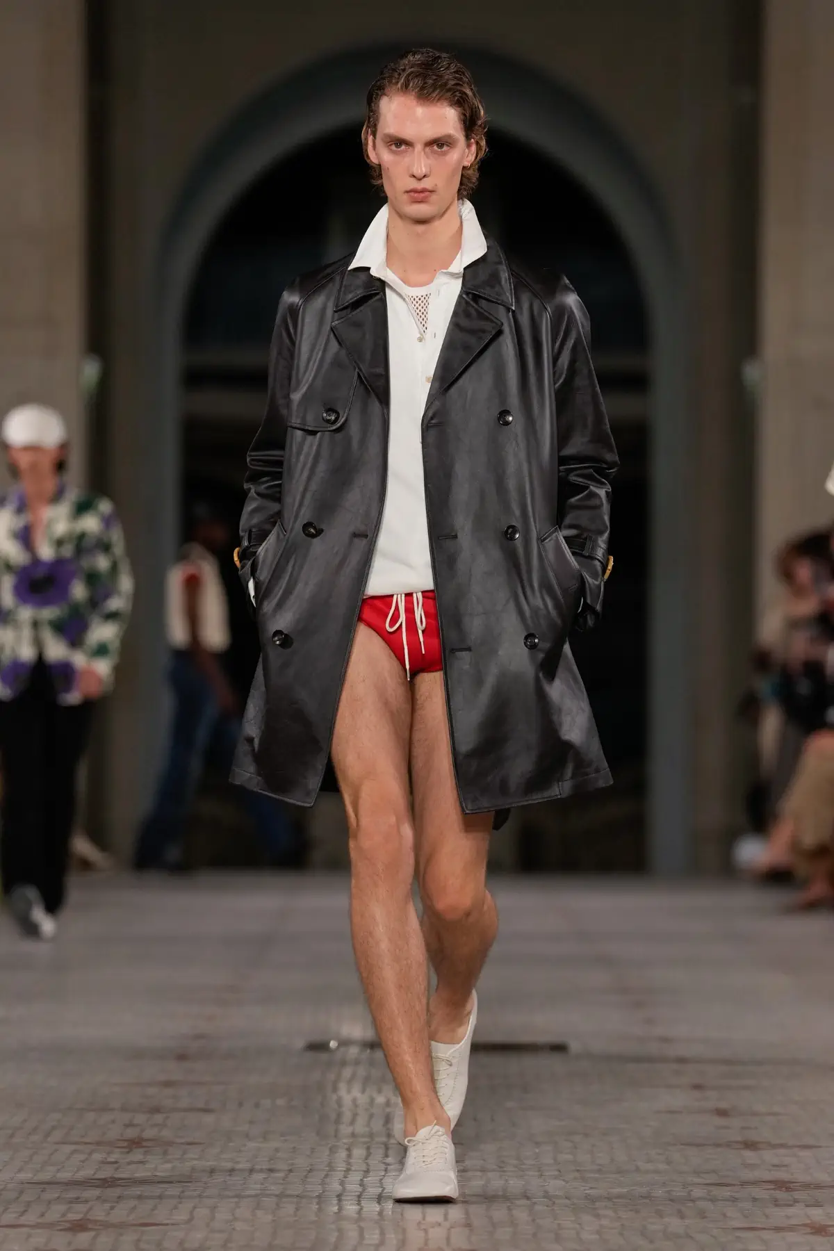 WALES BONNER met le cap sur le printemps 2025 avec une oasis tropicale inspirée par Althea McNish