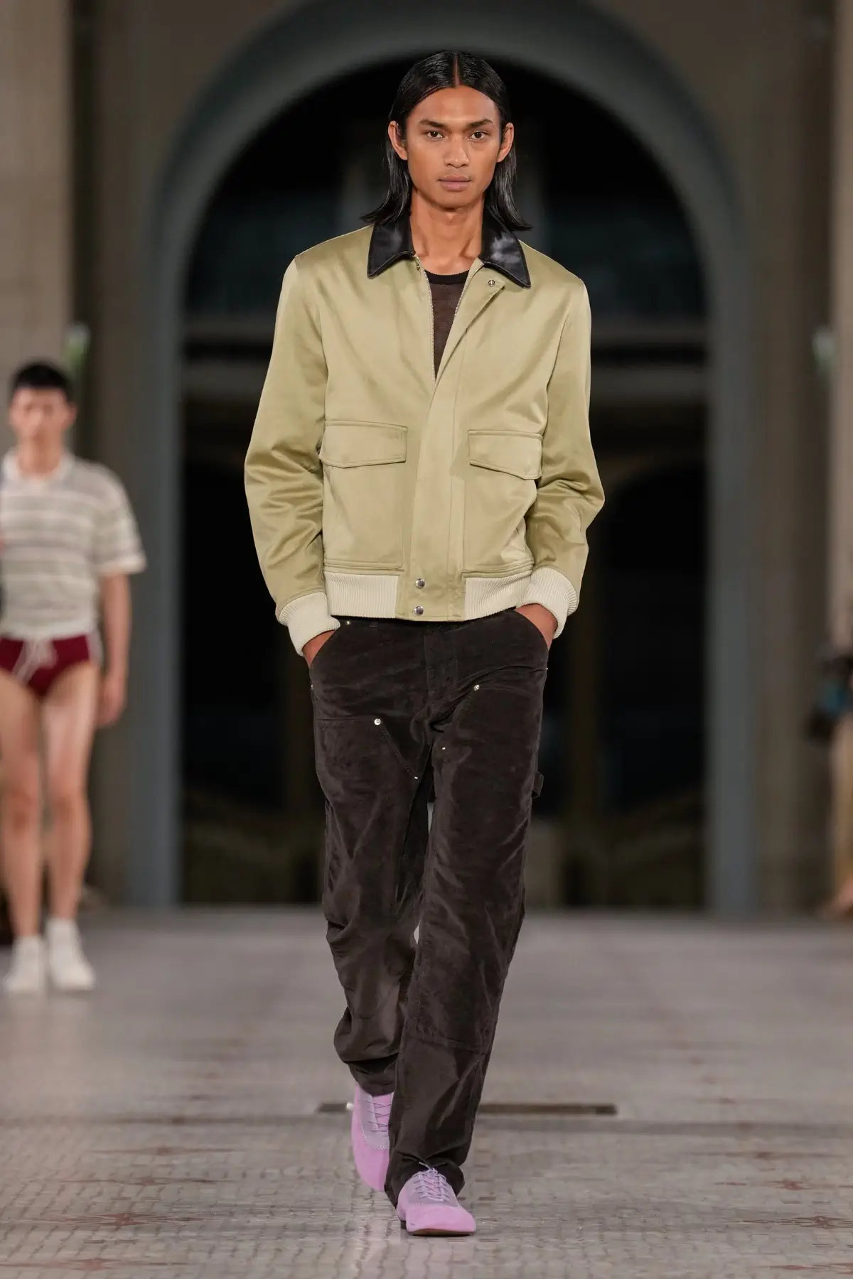 WALES BONNER met le cap sur le printemps 2025 avec une oasis tropicale inspirée par Althea McNish