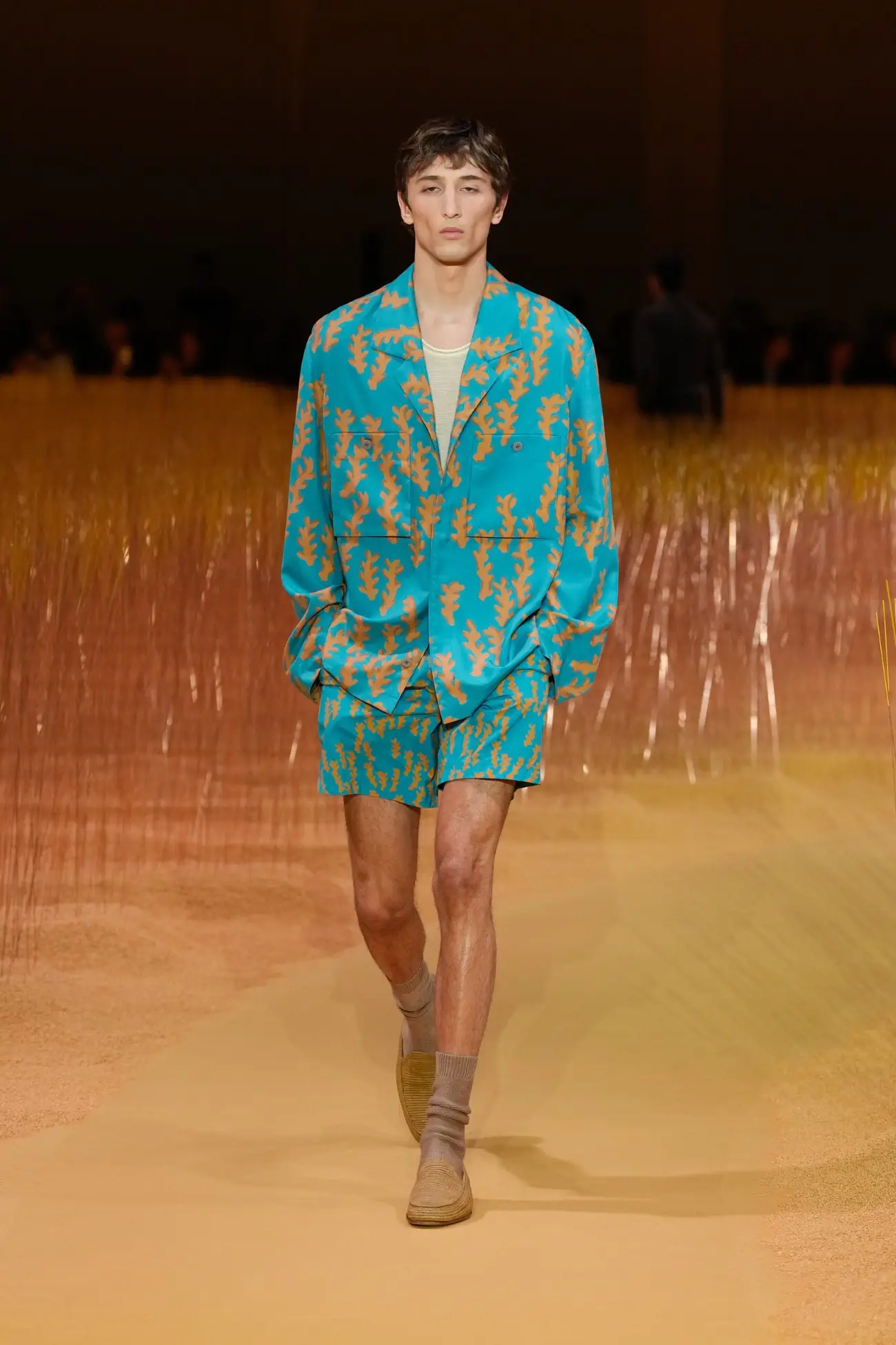 ZEGNA dévoile une collection Printemps 2025 pleine de légèreté, avec le lin au premier plan