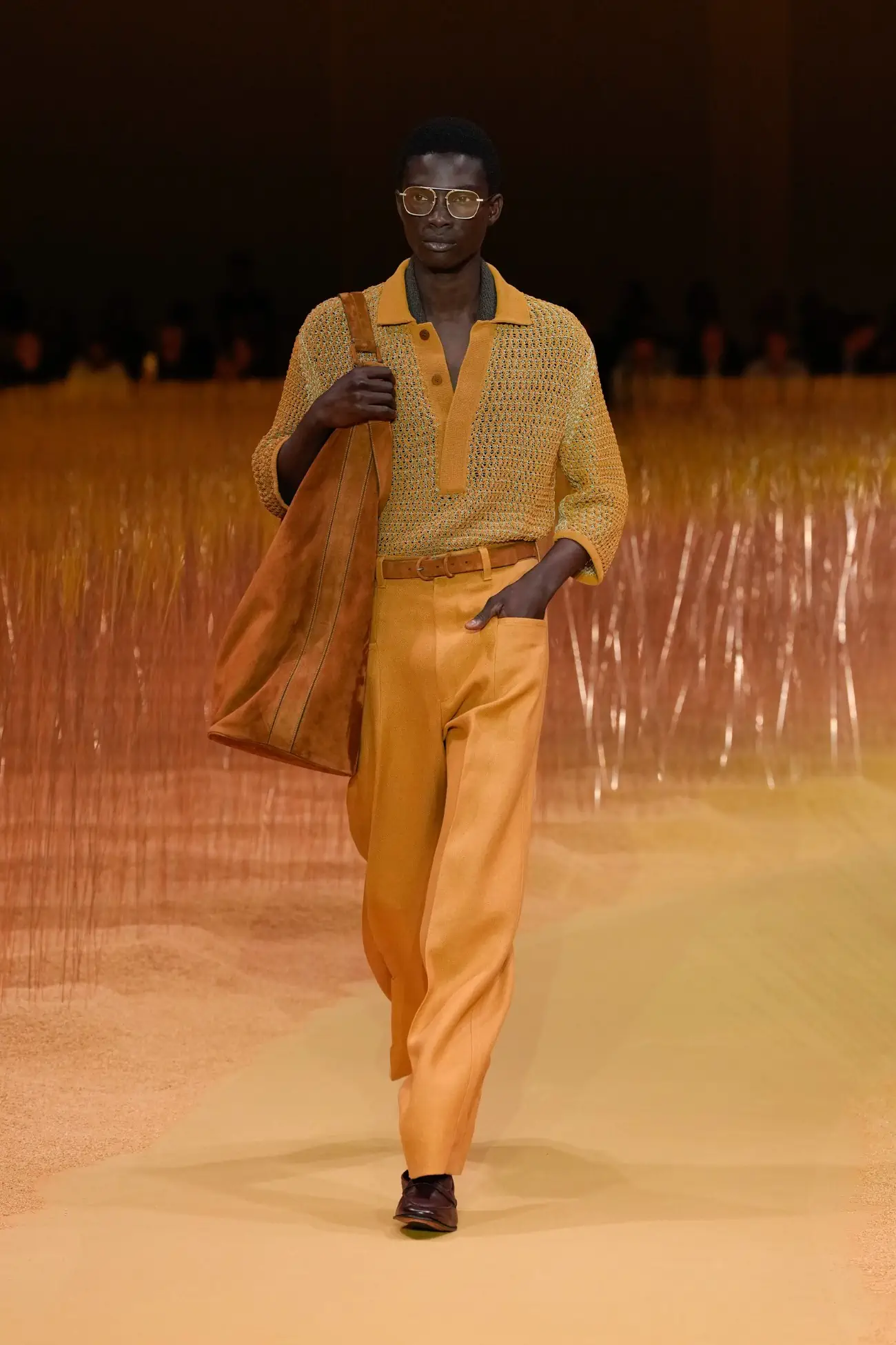 ZEGNA dévoile une collection Printemps 2025 pleine de légèreté, avec le lin au premier plan