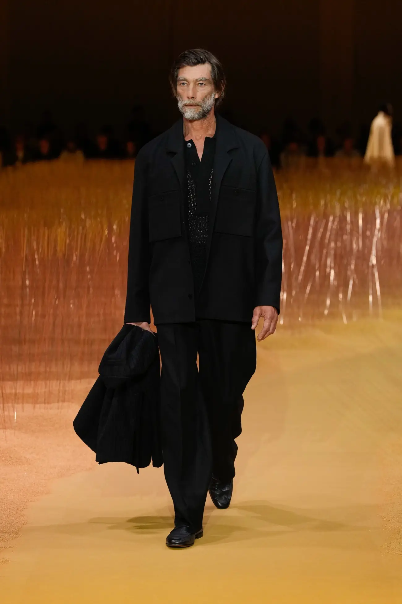 ZEGNA dévoile une collection Printemps 2025 pleine de légèreté, avec le lin au premier plan