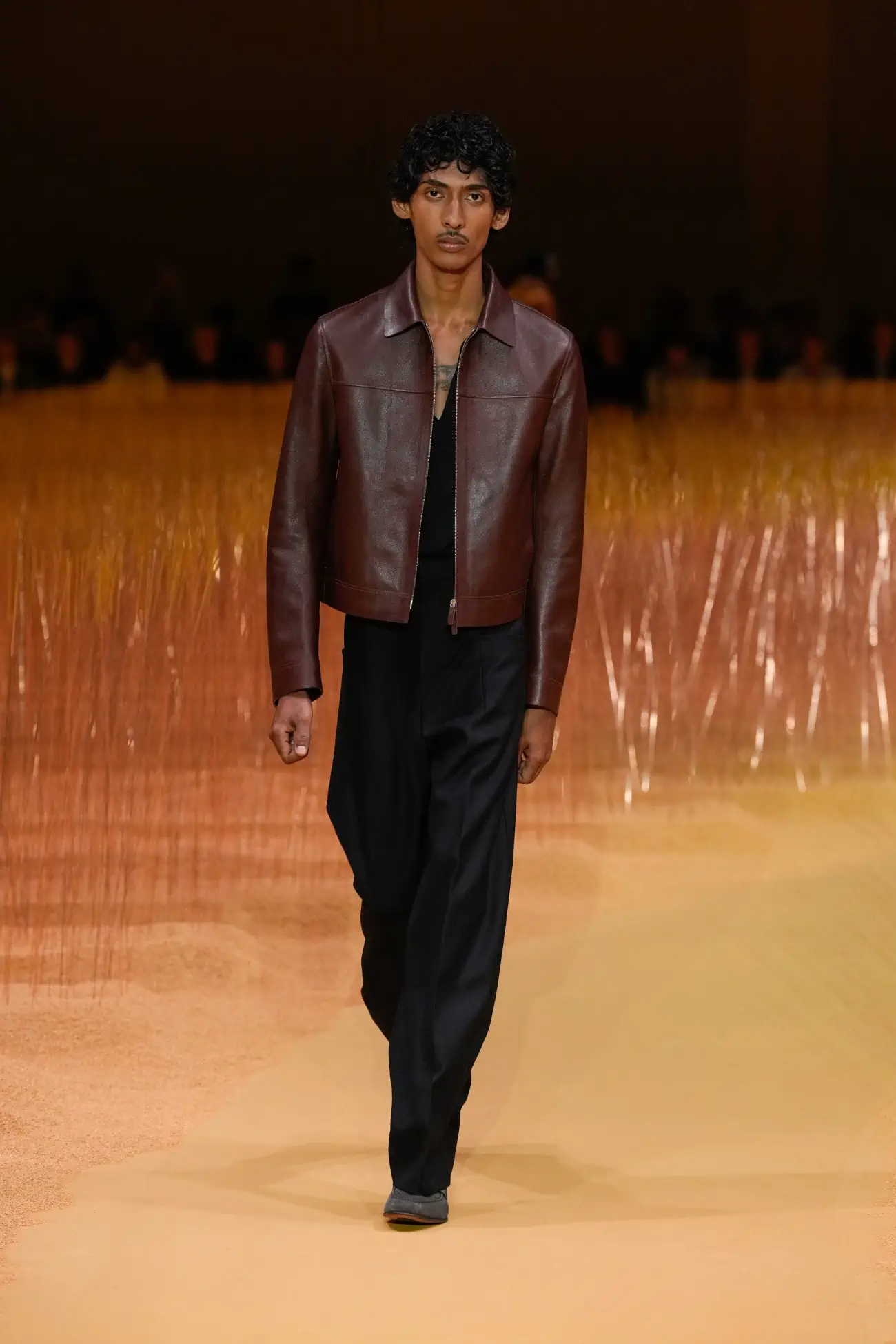 ZEGNA dévoile une collection Printemps 2025 pleine de légèreté, avec le lin au premier plan