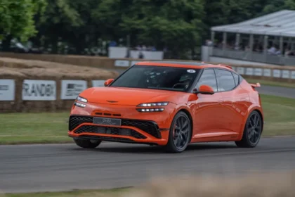 Le Genesis GV60 Magma Concept remporte la première place au Festival de vitesse de Goodwood