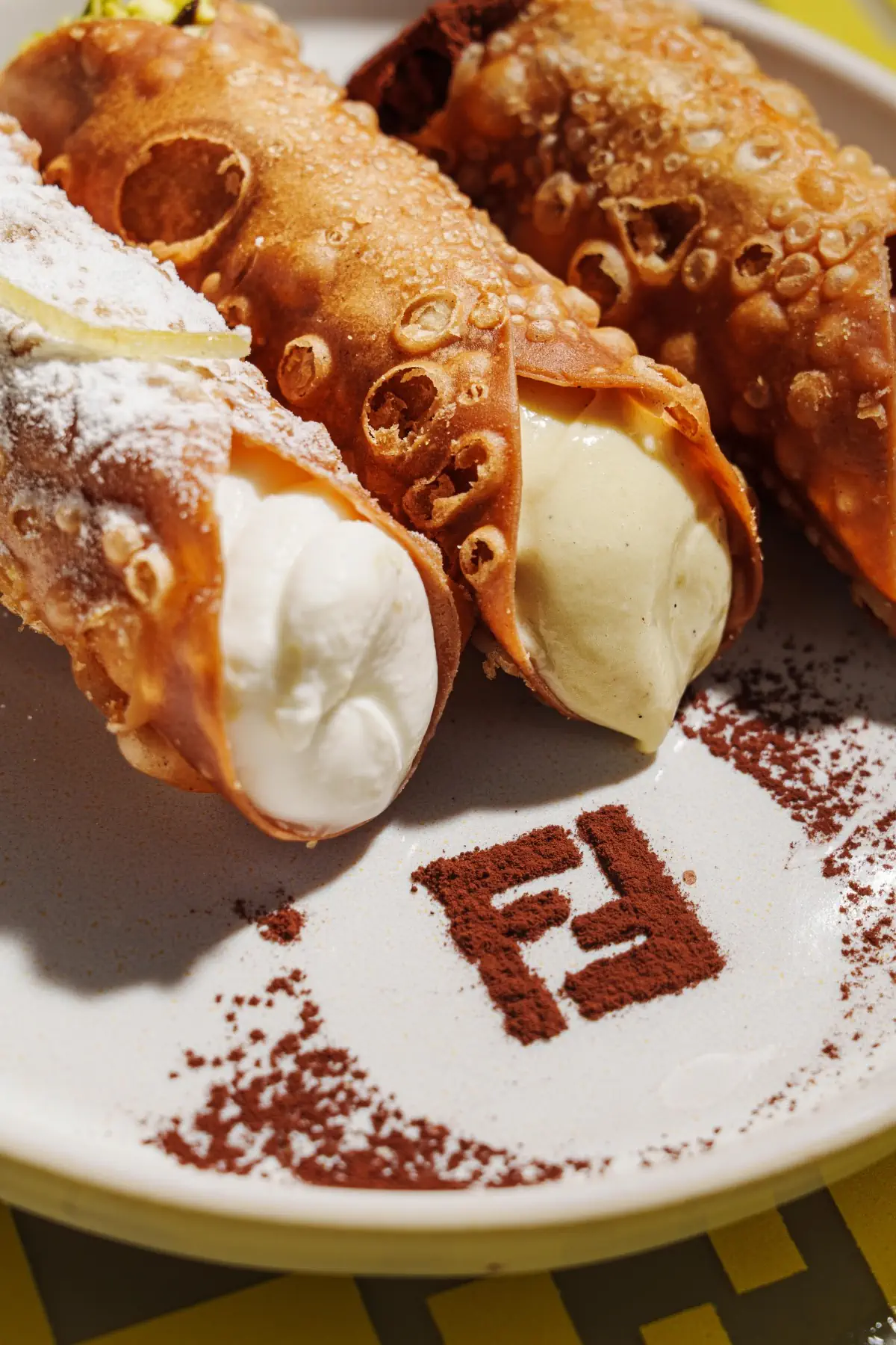 Fendi transforme le Puente Romano Beach Resort en un luxueux terrain de jeu estival