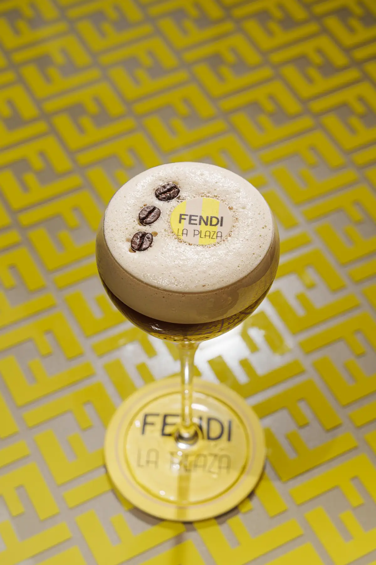 Fendi transforme le Puente Romano Beach Resort en un luxueux terrain de jeu estival