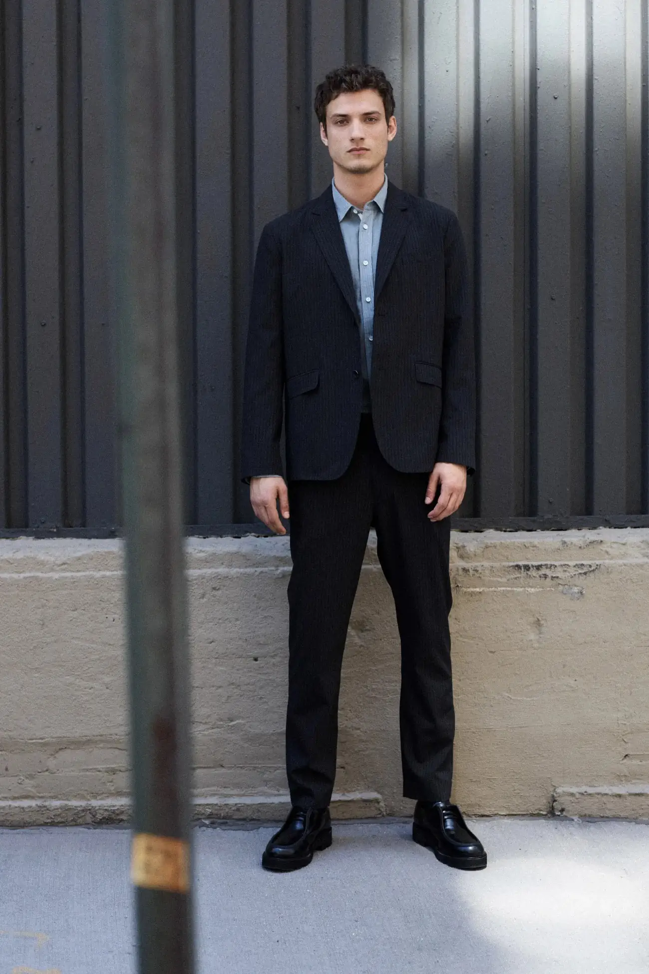 Rag & Bone Printemps 2025, le cool sans effort rencontre la sophistication urbaine