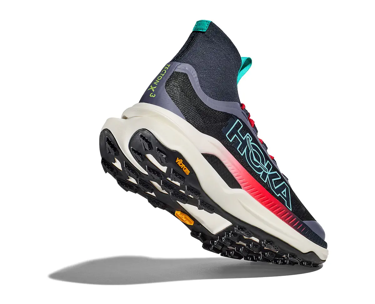 HOKA Tecton X 3 conçue pour une vitesse explosive sur les sentiers difficiles