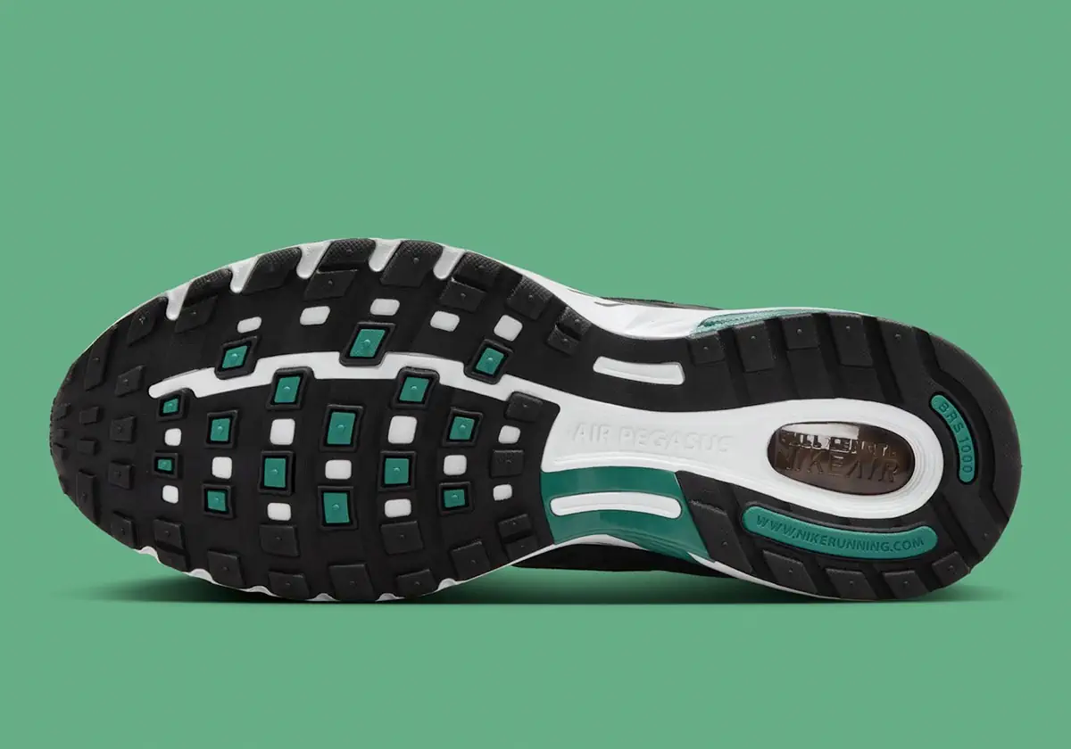 Nike Air Pegasus 2k5 « Bicoastal » : un coloris côtier pour une chaussure de course classique