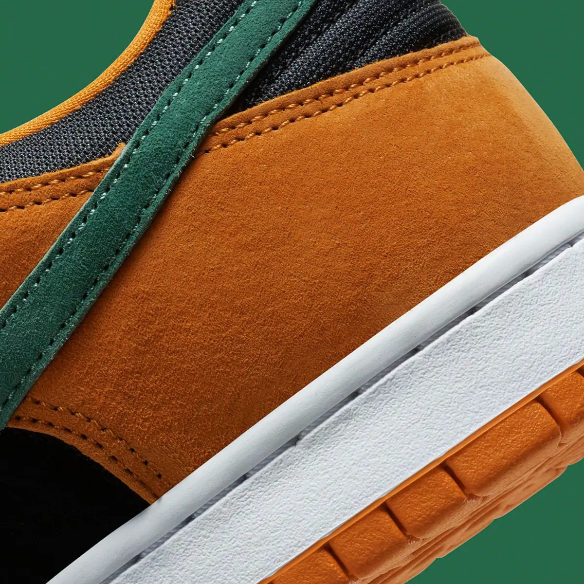 La Nike Dunk Low « Ceramic » revient en septembre