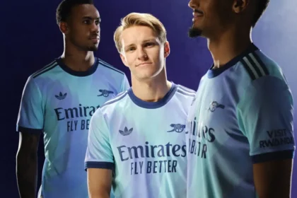 Le trèfle adidas revient sur le terrain