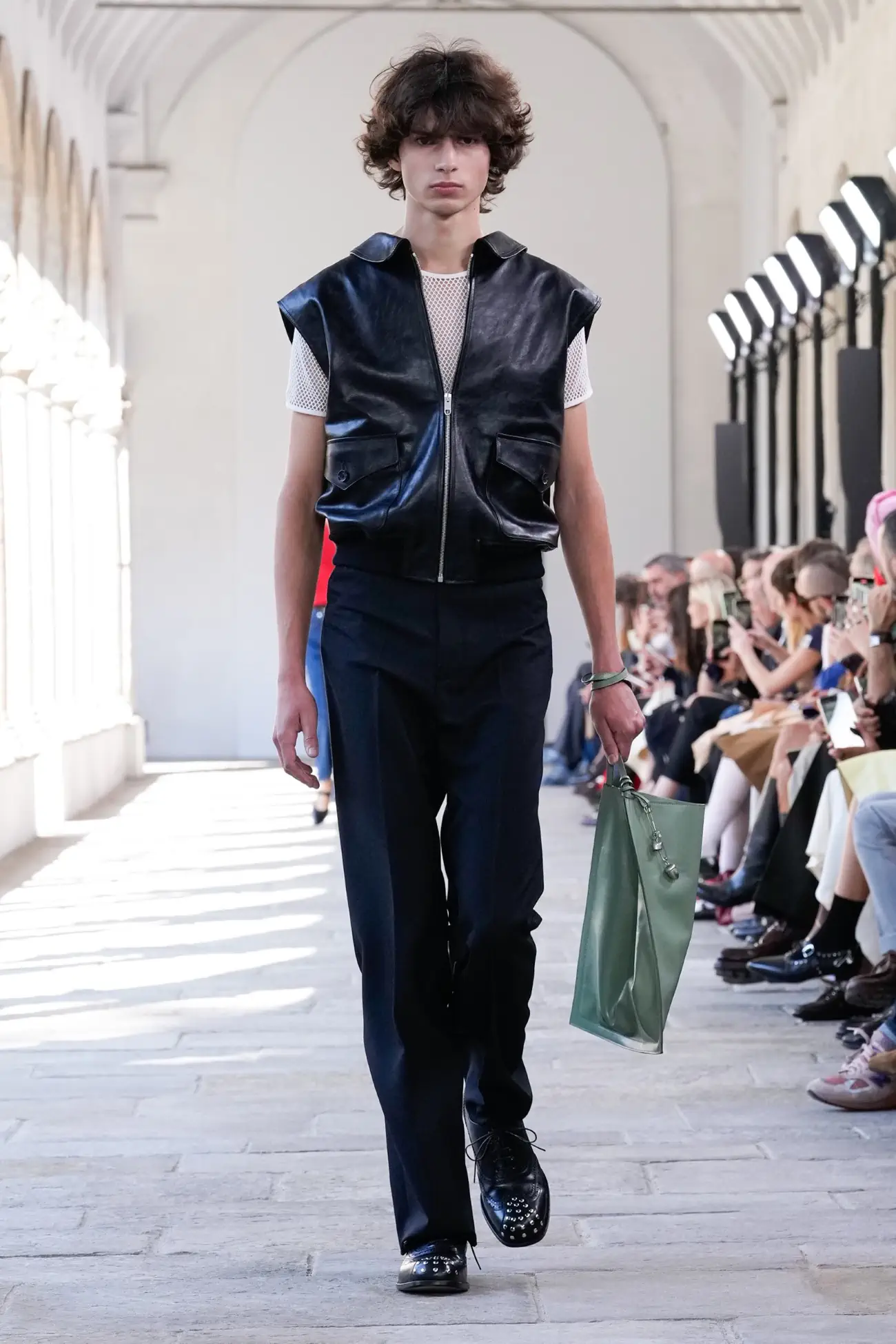 Collection Bally Printemps 2025 : une étude de précision et de fantaisie