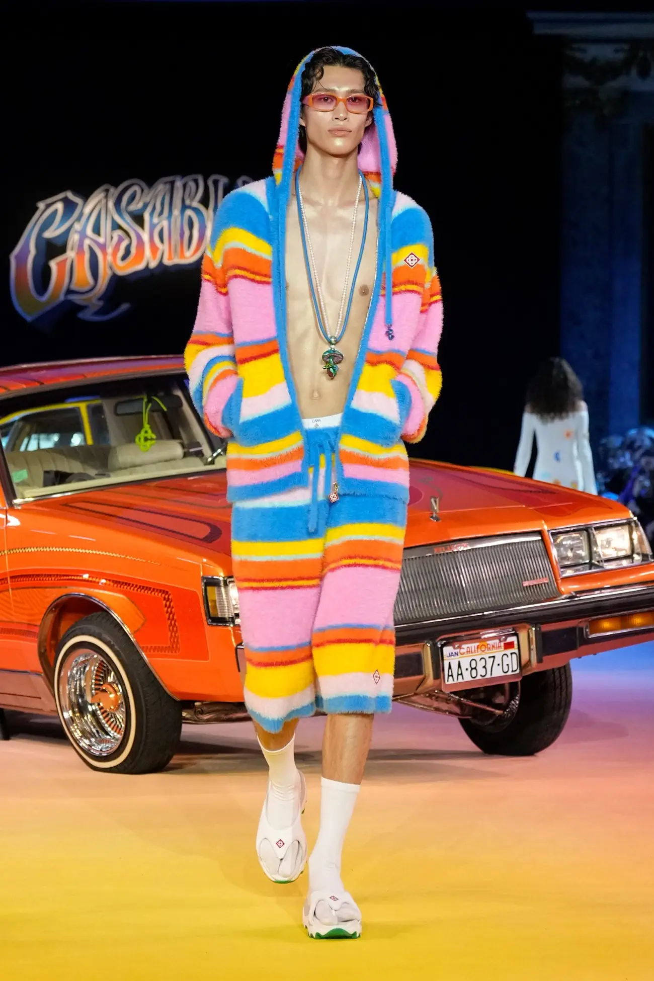 La collection Casablanca Printemps 2025 réinvente les subcultures de Los Angeles