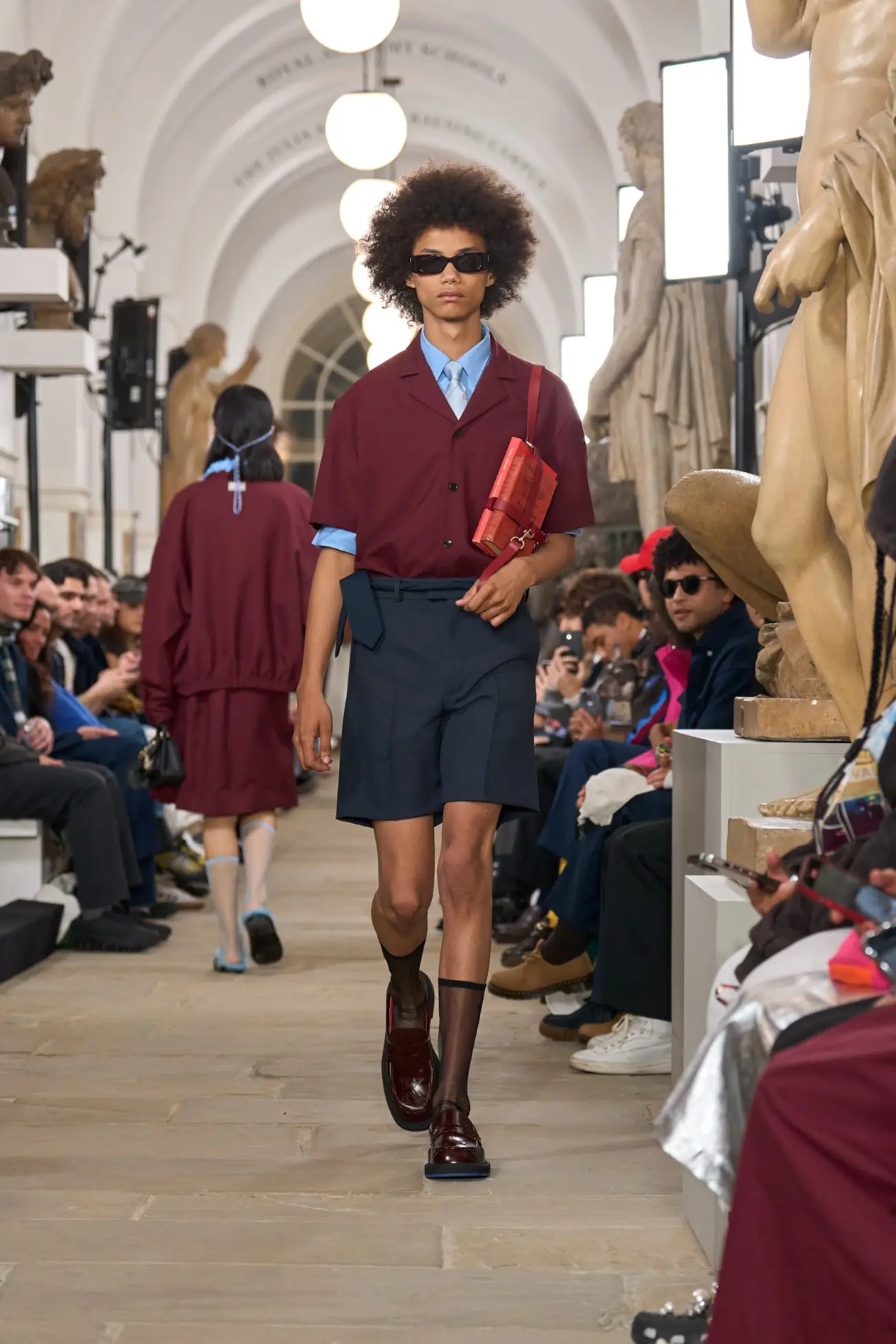 KENT&CURWEN, Printemps 2025 : une rébellion nostalgique à la Royal Academy