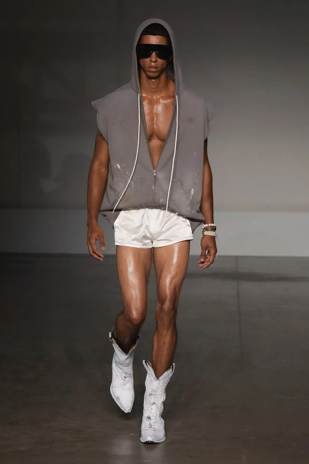 MM6 Maison Margiela Printemps 2025 : un retour à l'authenticité