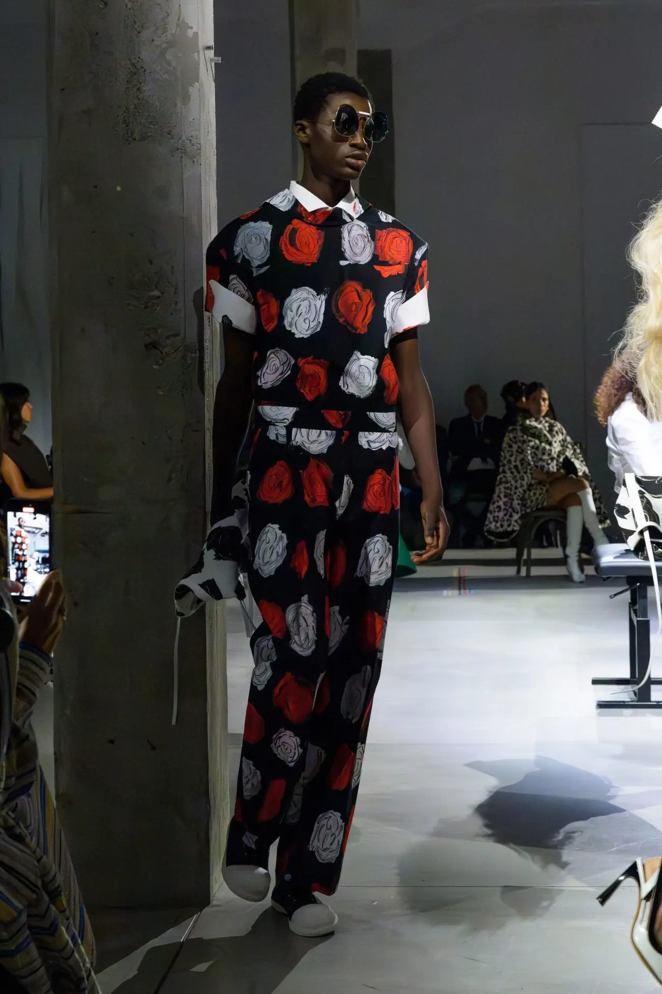 Collection Marni Printemps 2025 : la recherche d'une beauté essentielle