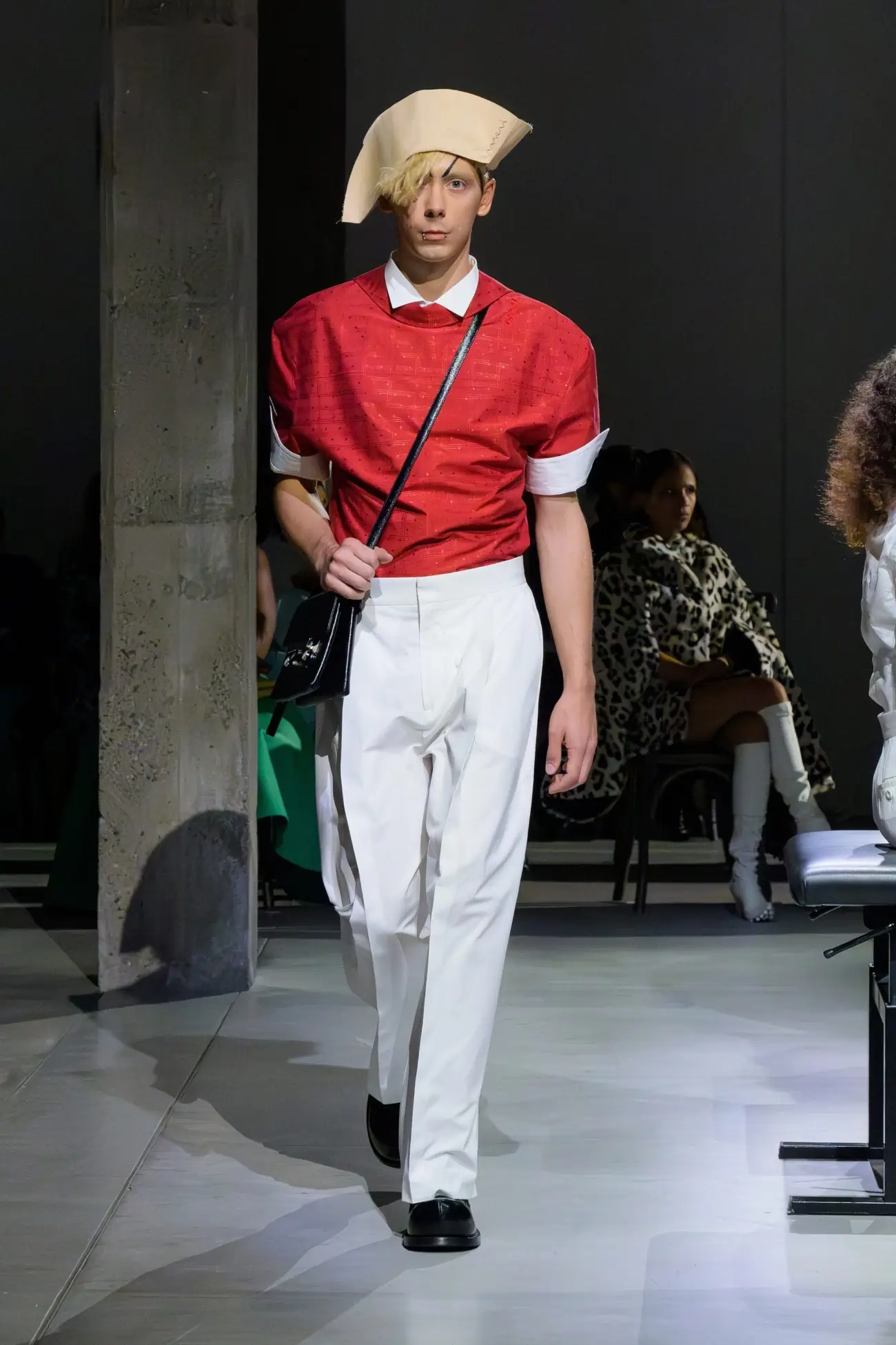 Collection Marni Printemps 2025 : la recherche d'une beauté essentielle