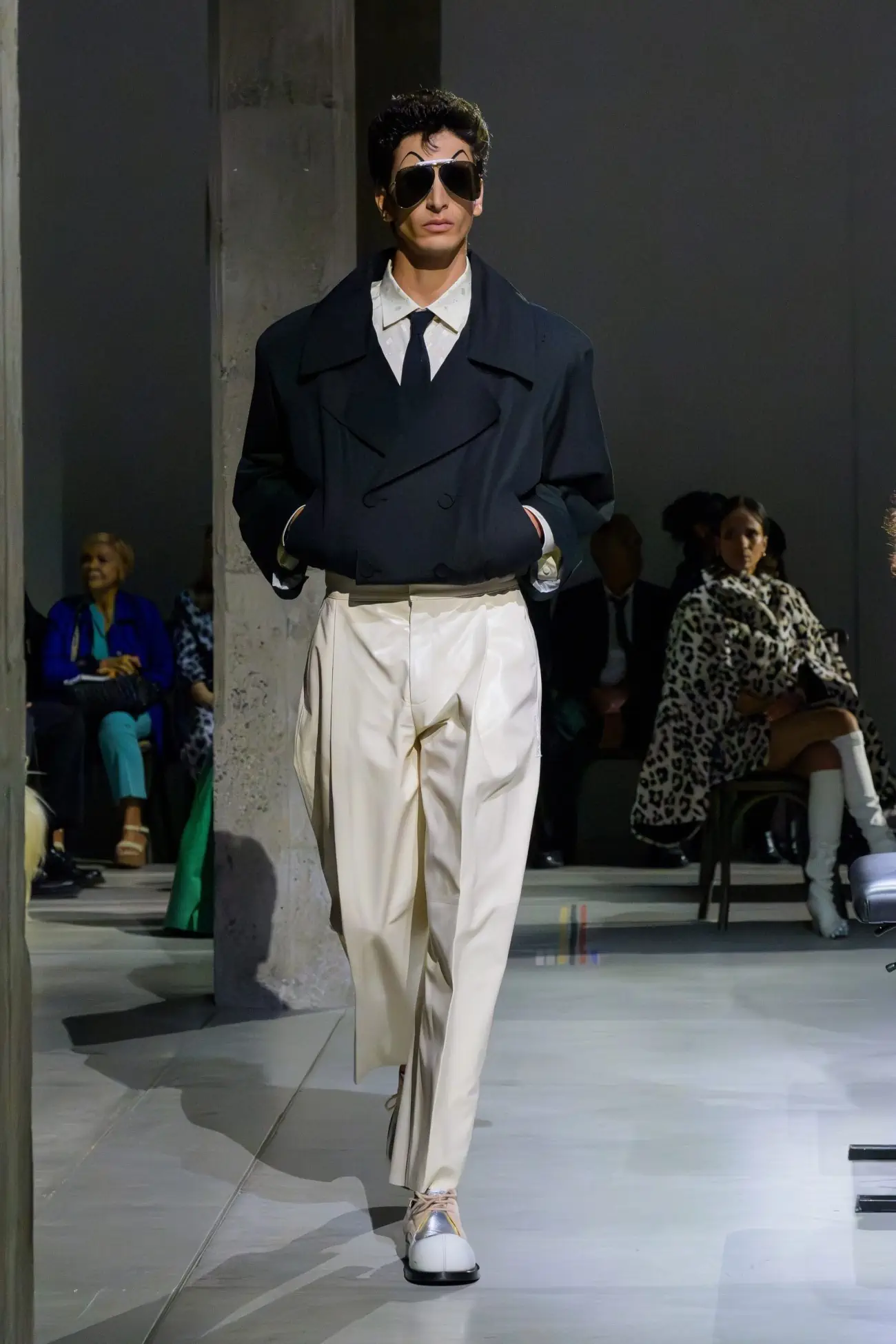Collection Marni Printemps 2025 : la recherche d'une beauté essentielle