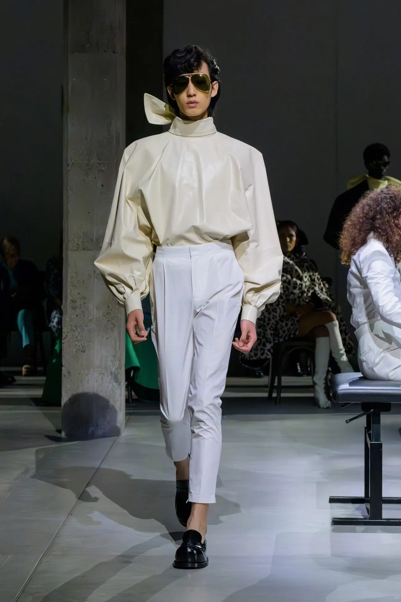 Collection Marni Printemps 2025 : la recherche d'une beauté essentielle