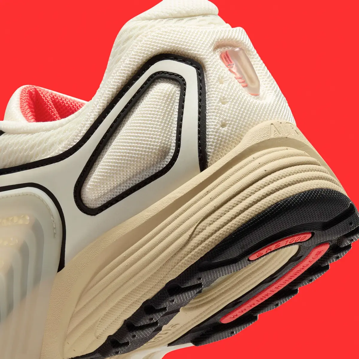 Nike Air Pegasus Wave « Coconut Milk », une version moderne d'un classique