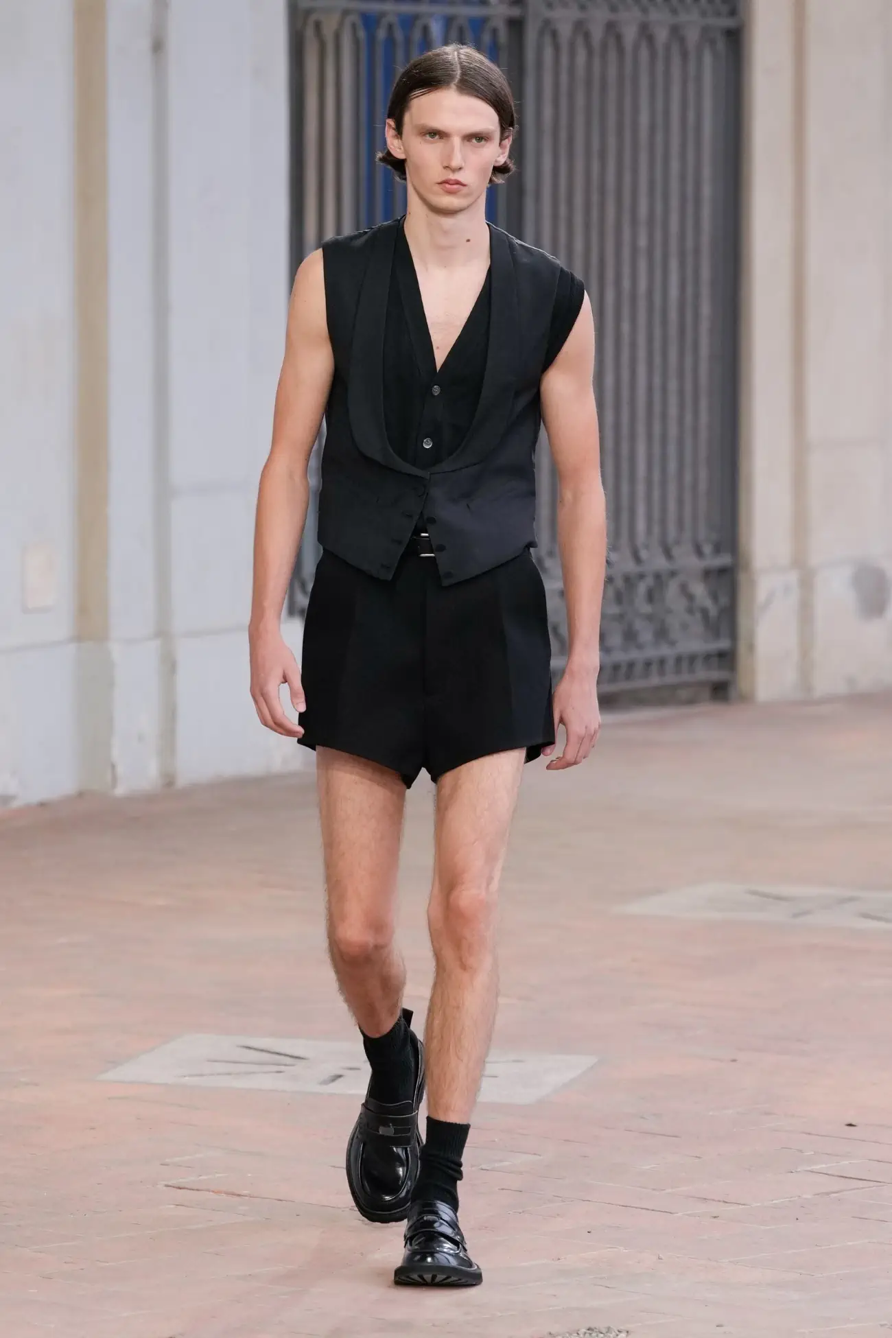 La collection Onitsuka Tiger Printemps 2025 revisite un territoire familier