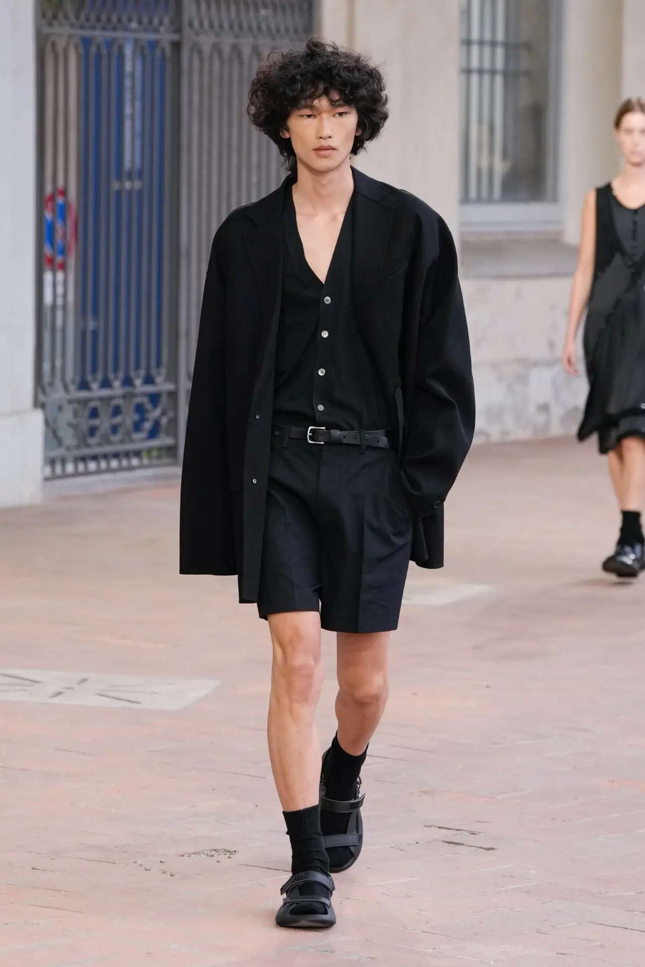 La collection Onitsuka Tiger Printemps 2025 revisite un territoire familier