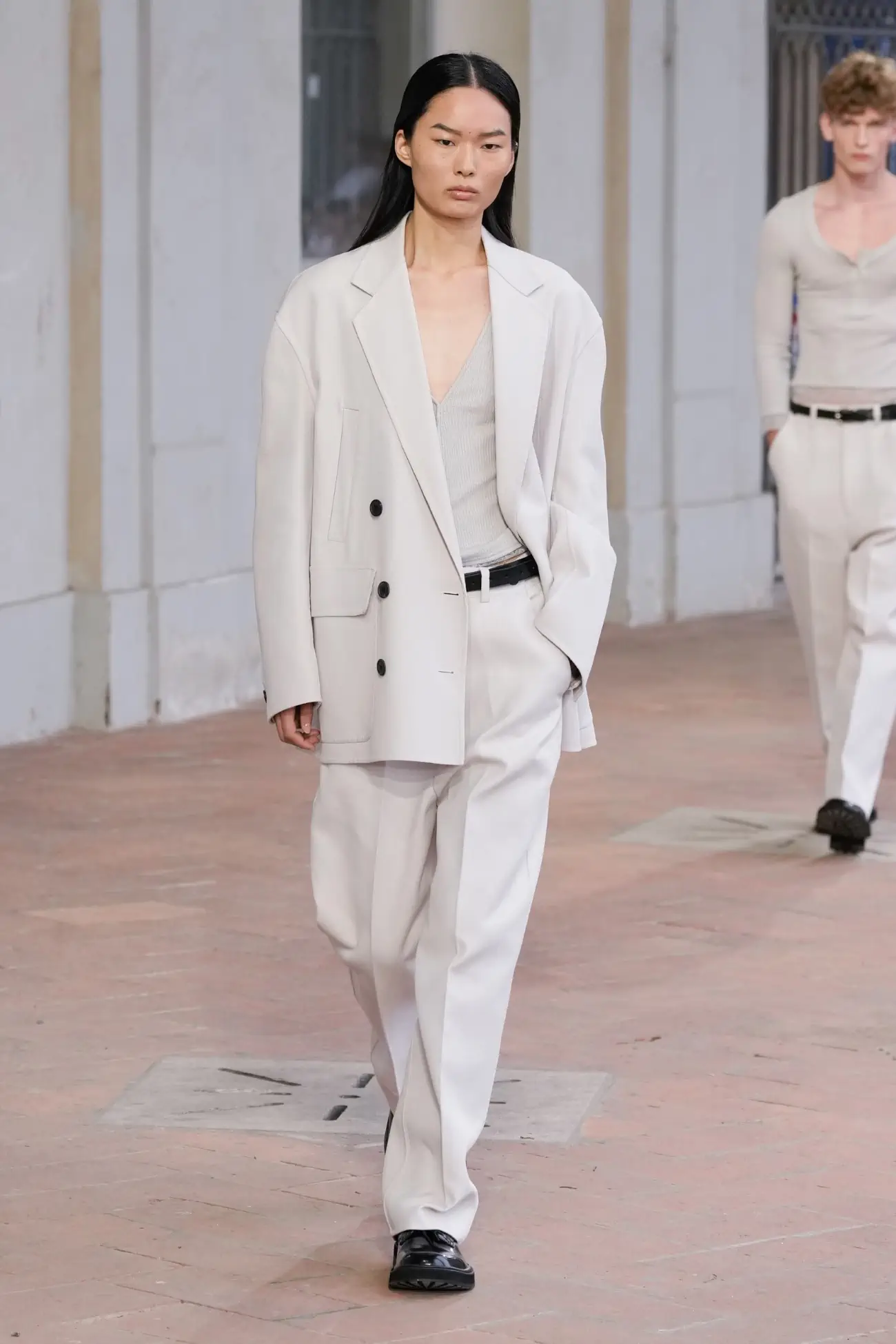 La collection Onitsuka Tiger Printemps 2025 revisite un territoire familier