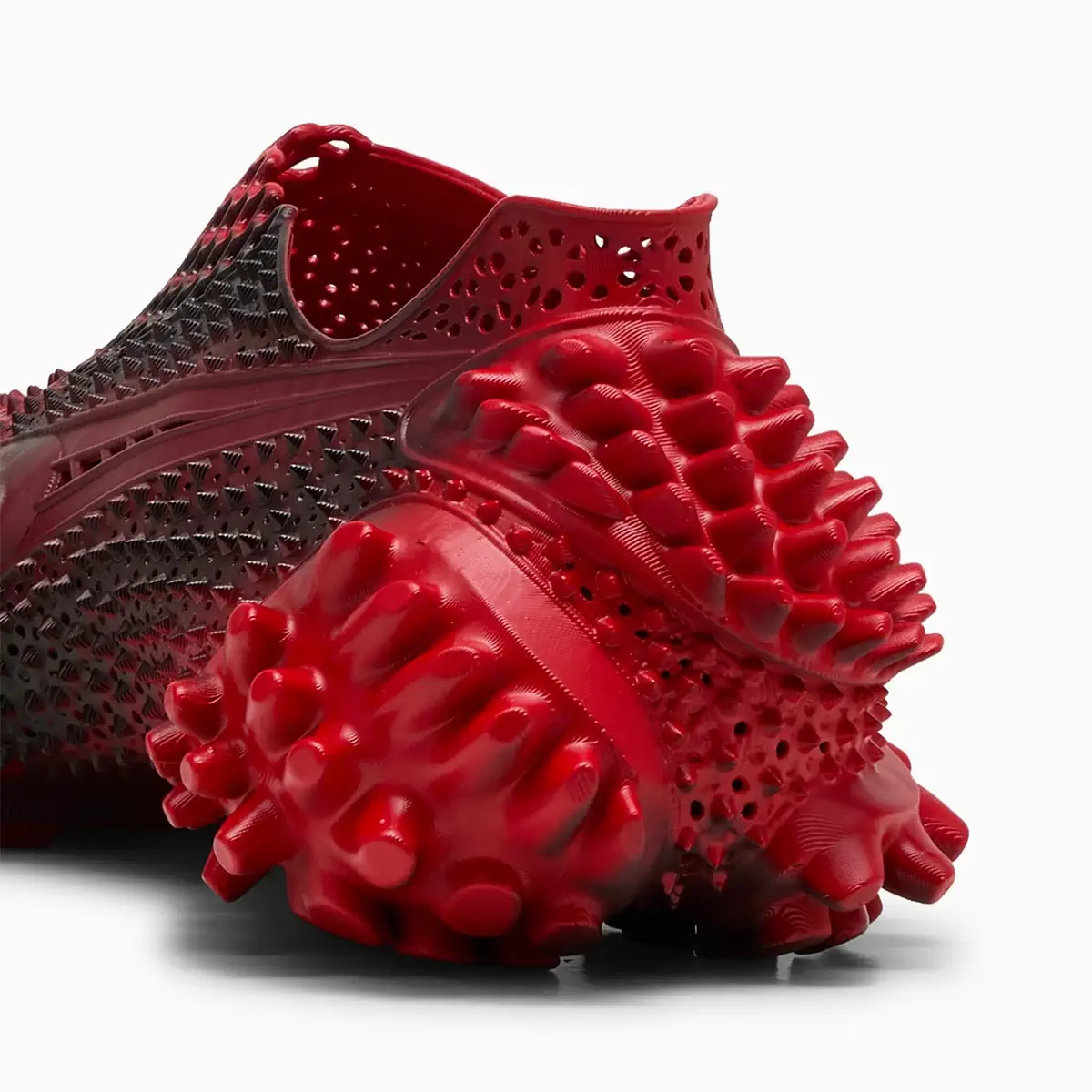 A$AP Rocky redéfinit la PUMA Mostro avec une touche d'impression 3D