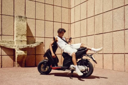 Le PUMA Mostro Archive Pack célèbre 25 ans de style non conventionnel