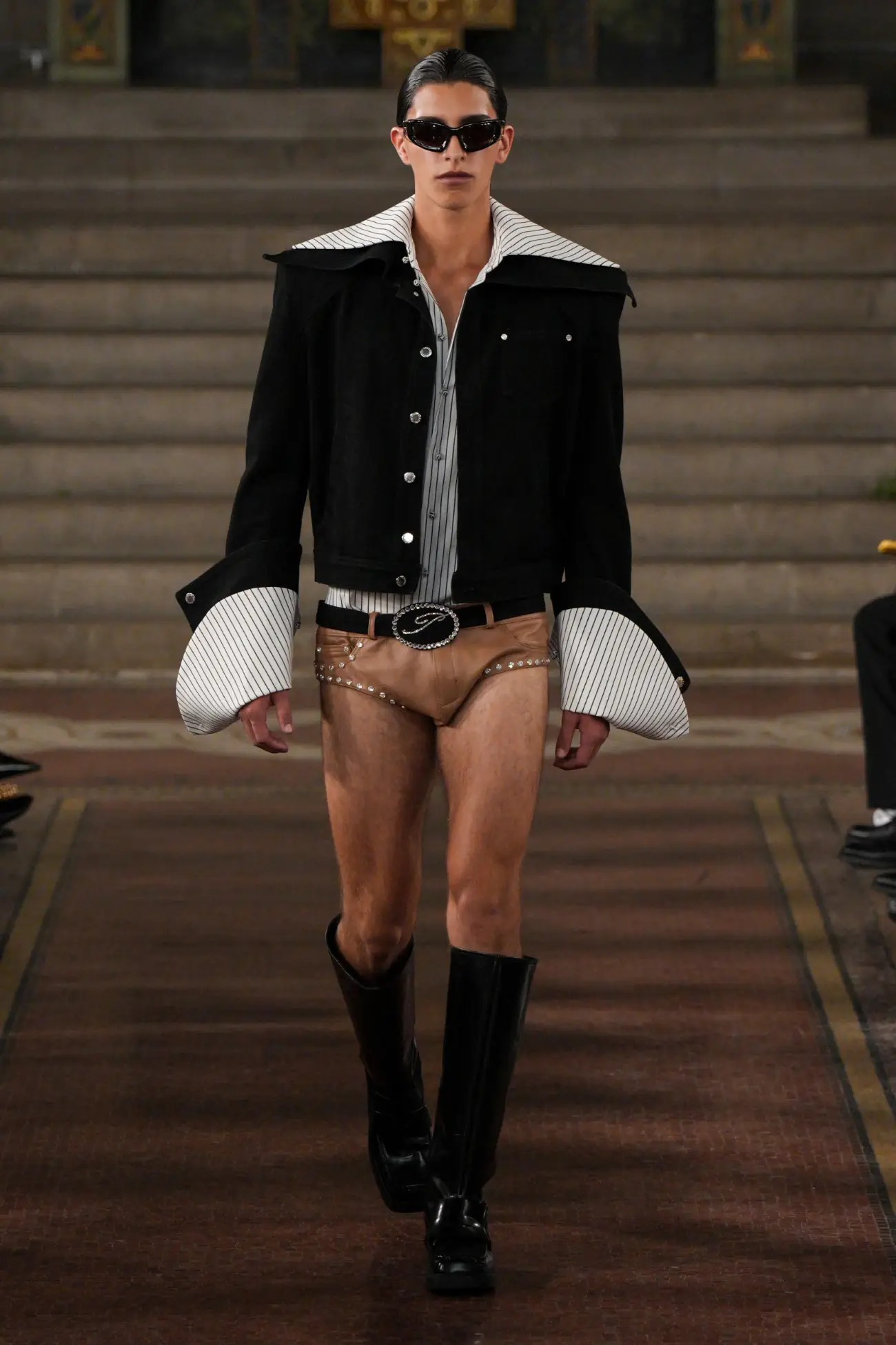 Palomo Spain Printemps 2025 : une célébration céleste de la mode masculine