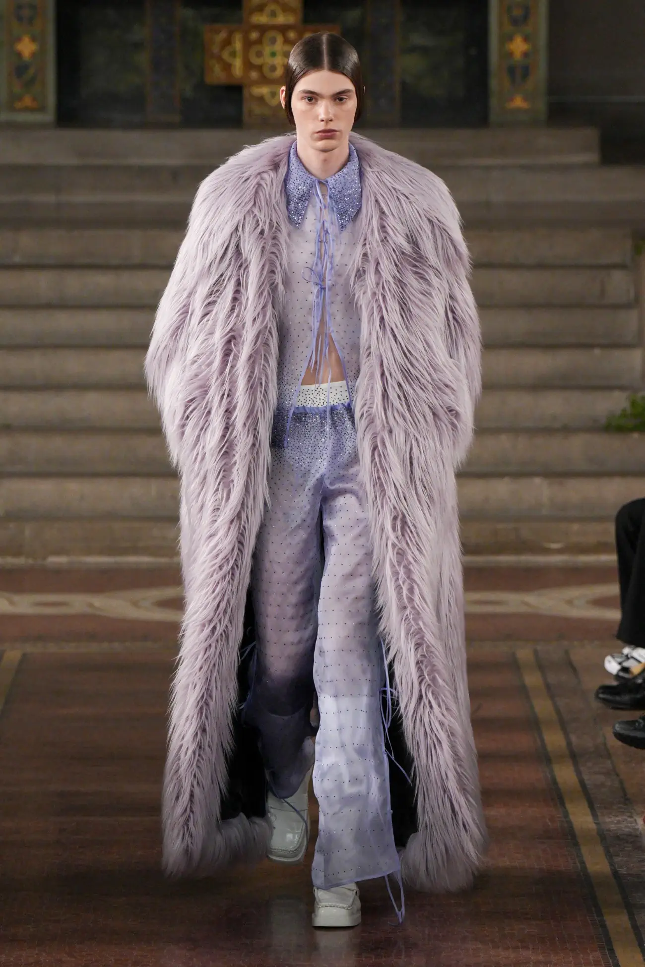 Palomo Spain Printemps 2025 : une célébration céleste de la mode masculine