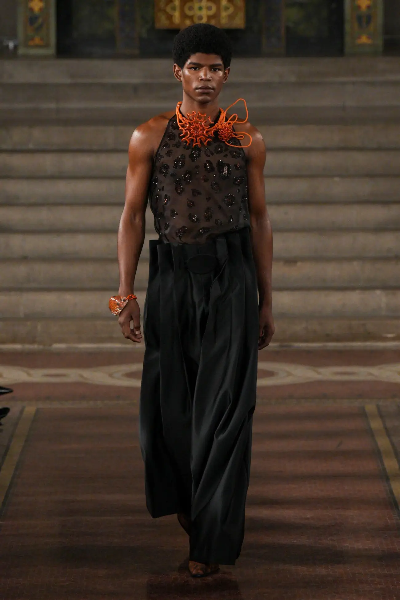 Palomo Spain Printemps 2025 : une célébration céleste de la mode masculine