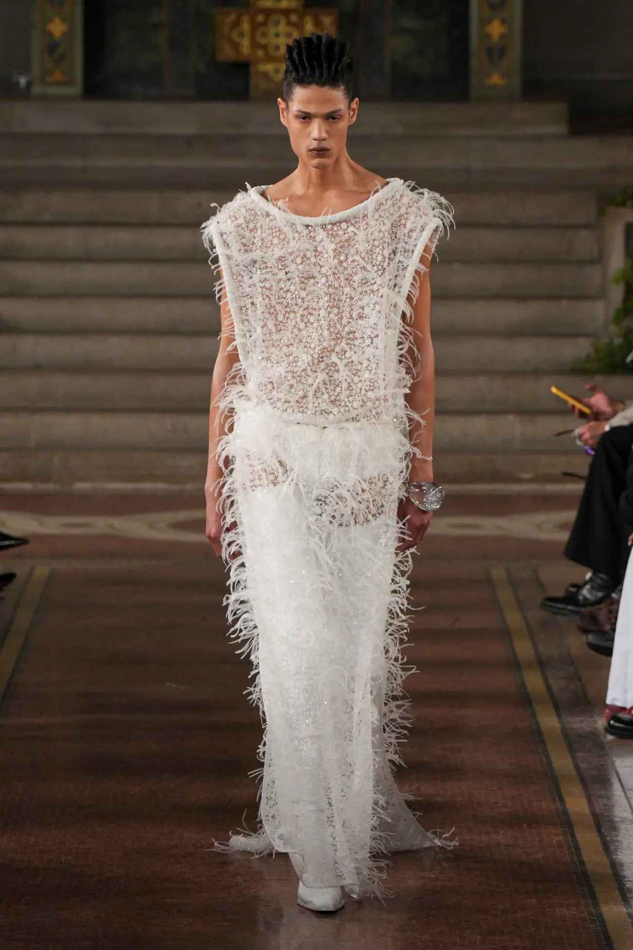 Palomo Spain Printemps 2025 : une célébration céleste de la mode masculine