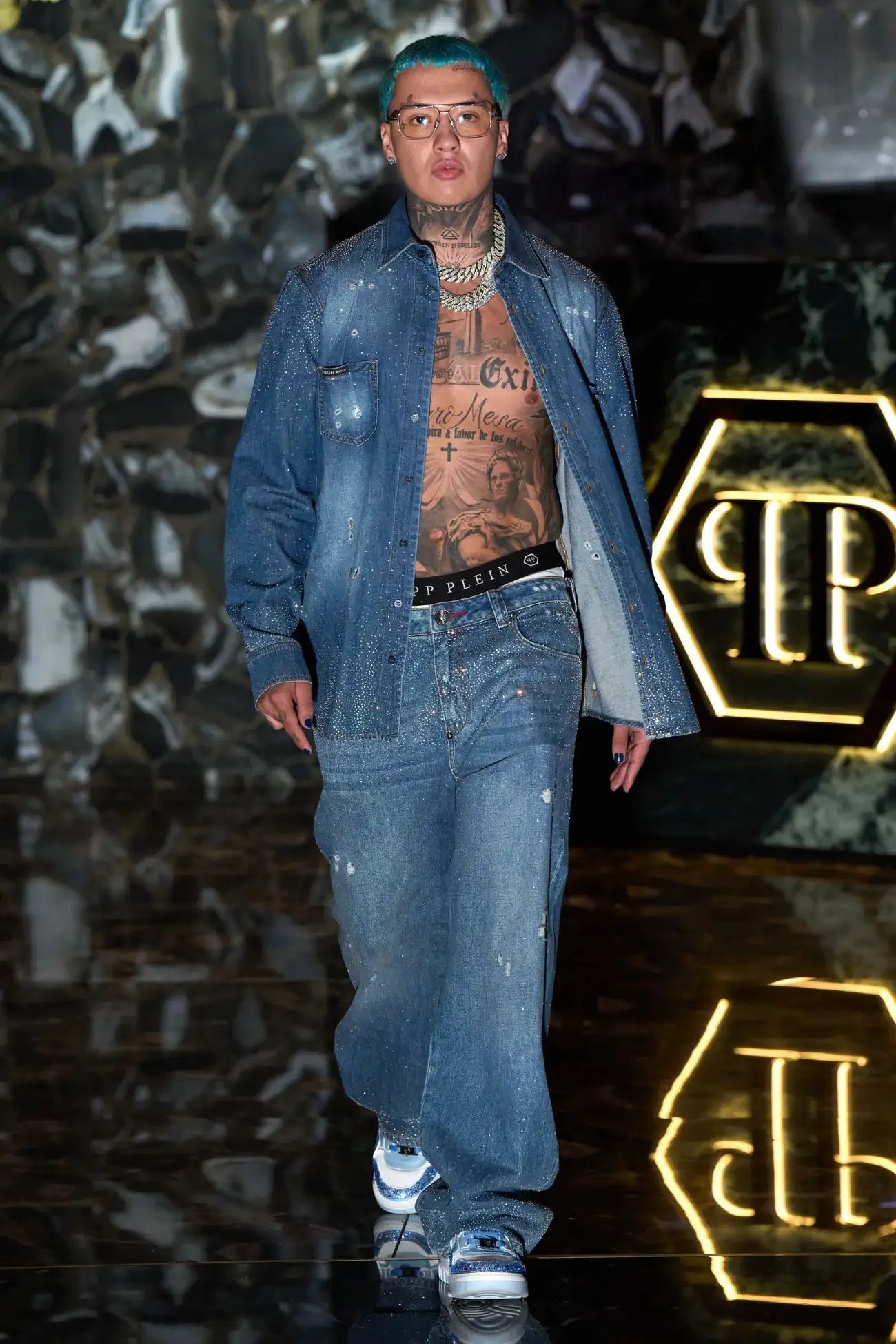 Collection PHILIPP PLEIN Printemps 2025 : une évolution étincelante du maximalisme