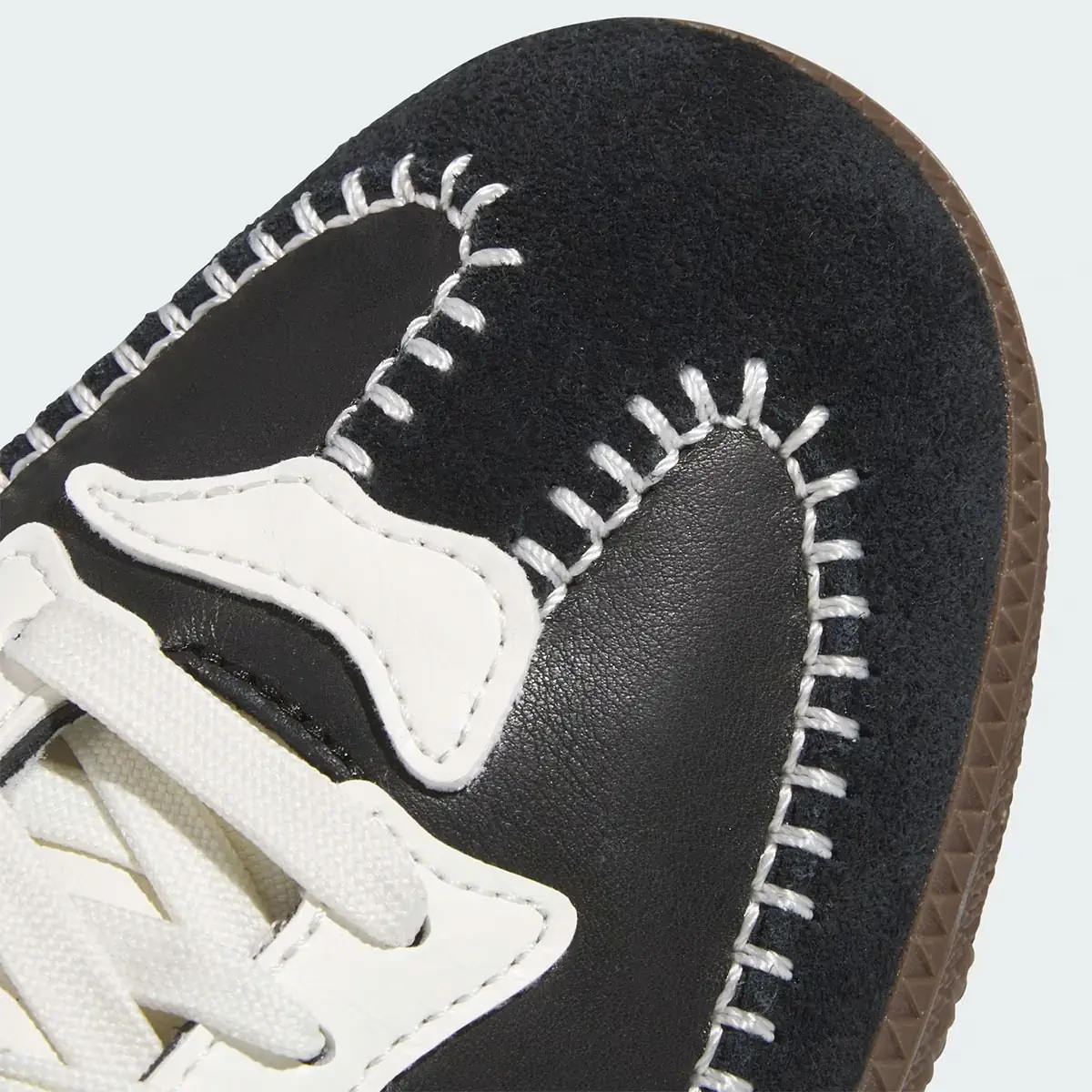 La adidas Samba célèbre le Dia De Los Muertos avec une édition spéciale