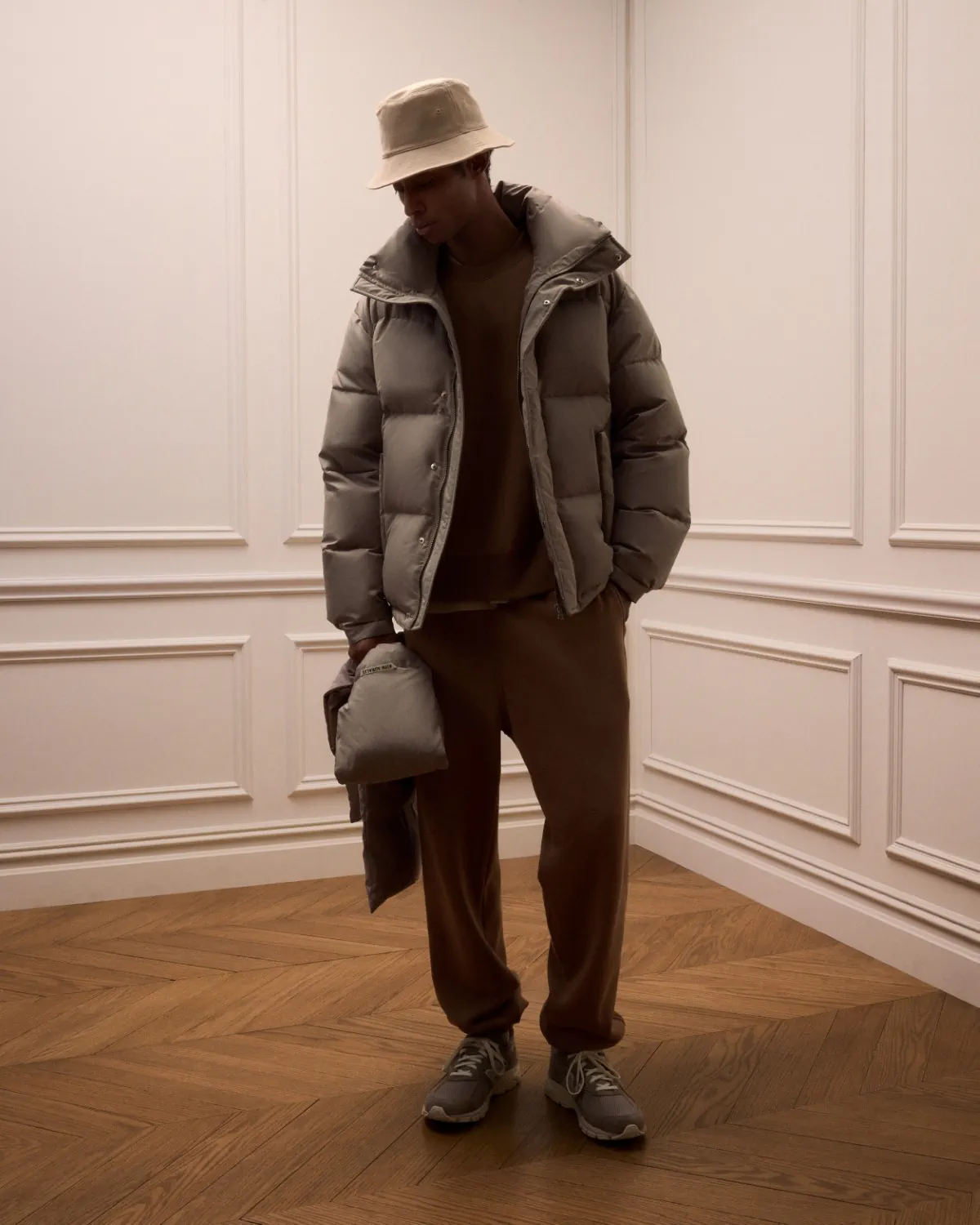 Kith et AURALEE s'associent pour lancer la collection « Kith 101 for AURALEE »