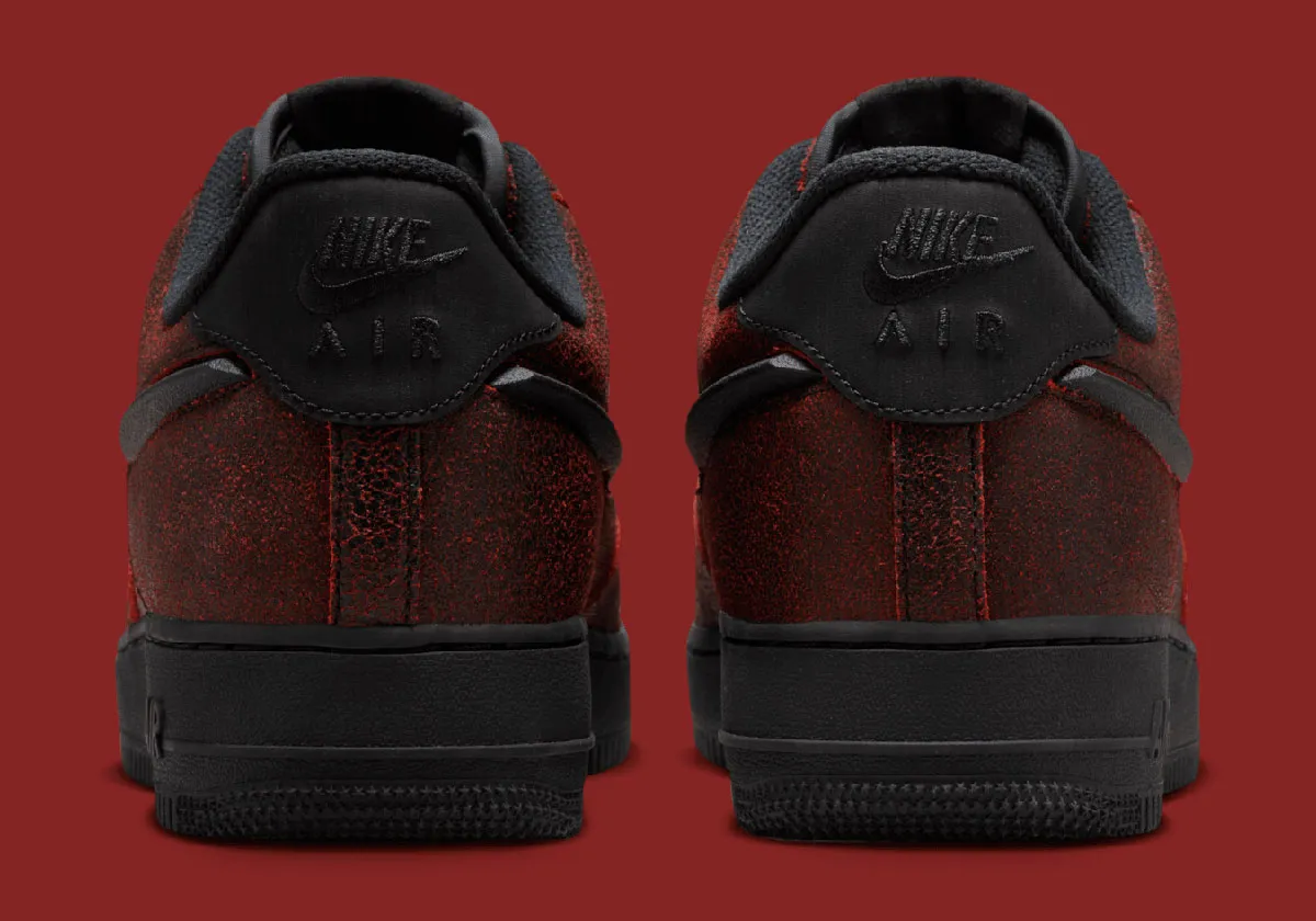 Nike lance les Air Force 1 et Dunk Low sur le thème des têtes de mort pour Halloween 2024