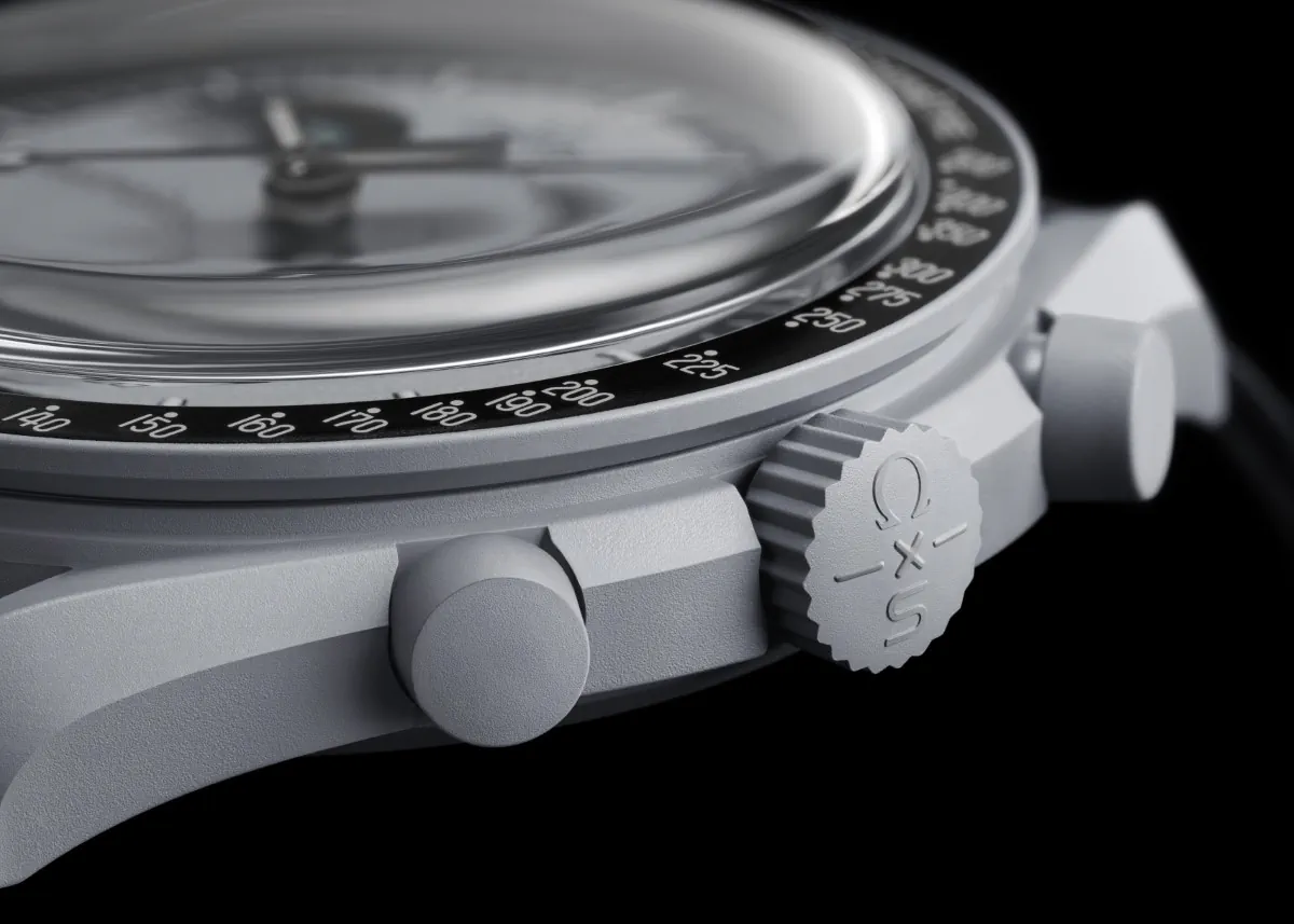 La nouvelle MoonSwatch MISSION TO EARTHPHASE dévoile un affichage unique à double phase