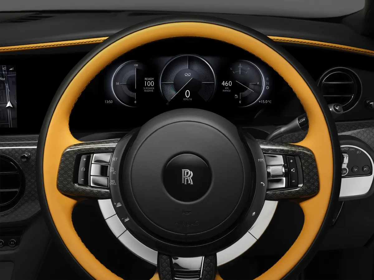 Rolls-Royce dévoile la Black Badge Ghost Series II : une refonte audacieuse pour l'élite rebelle