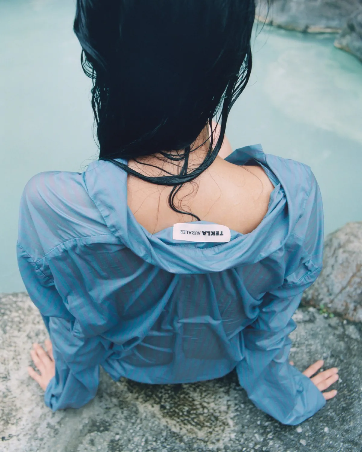 Tekla et AURALEE allient les traditions japonaises et scandinaves du bain dans une nouvelle collection de luxe