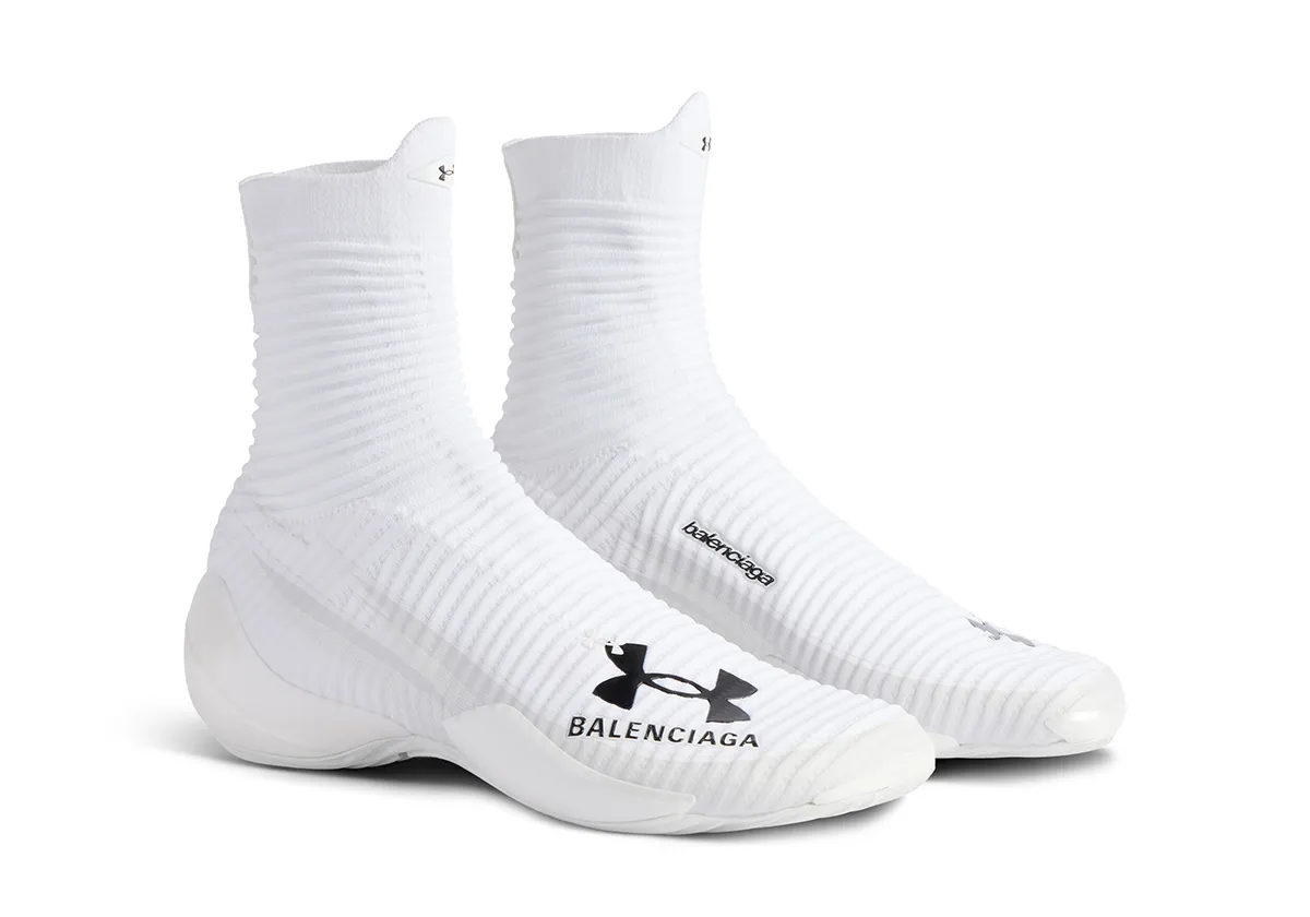Balenciaga s'associe à Under Armour pour une collection de sneakers