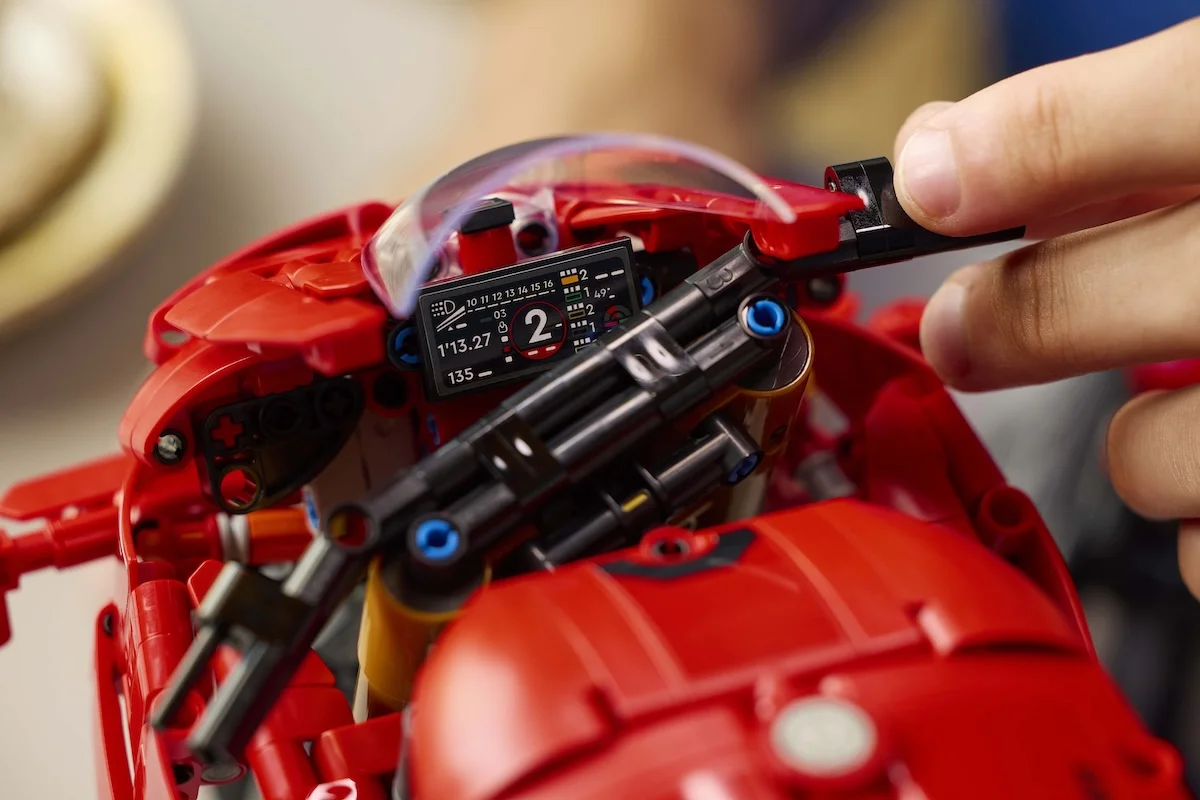 Lancement de LEGO Technic Ducati Panigale V4 S pour les super fans