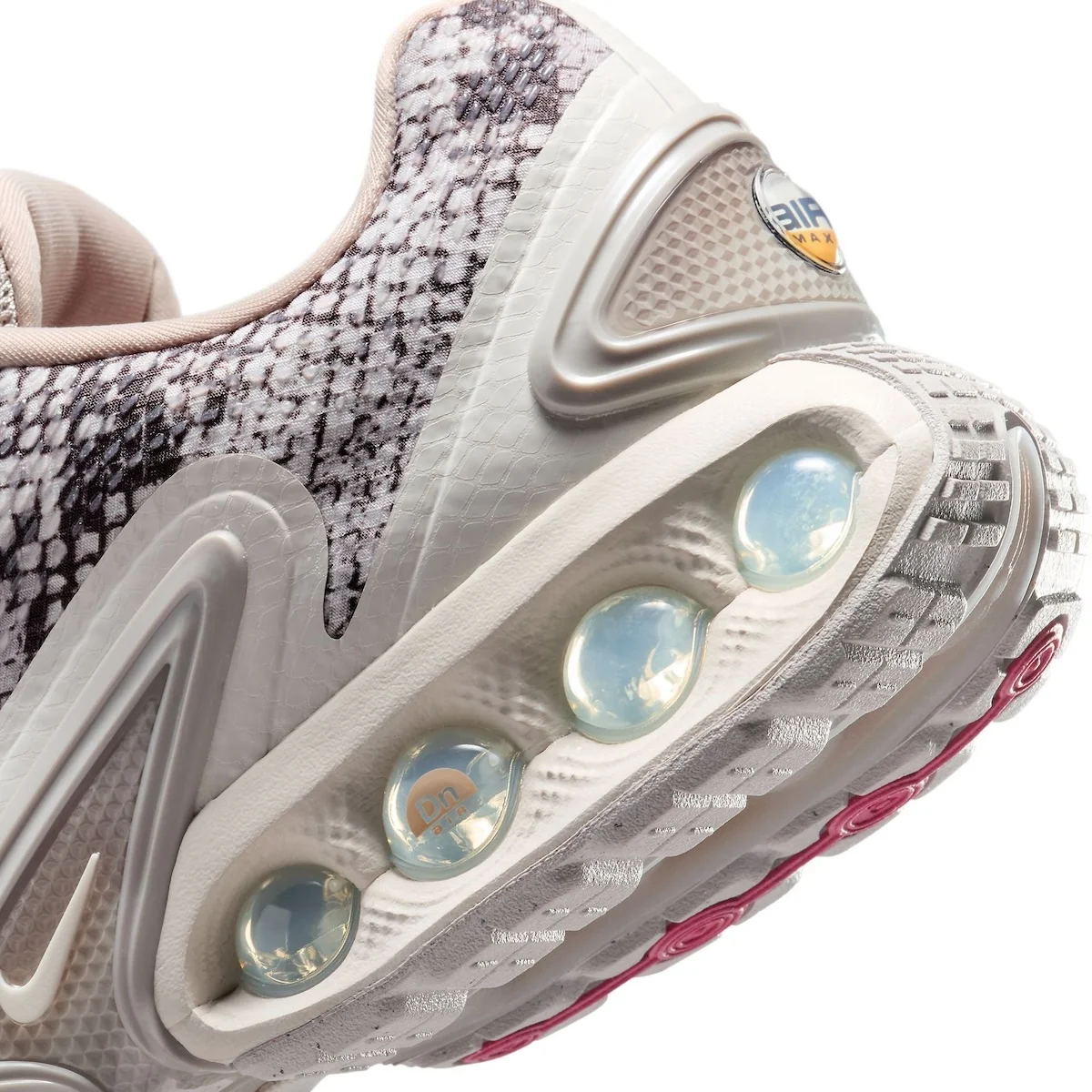 La prochaine Nike Air Max Dn « Snakeskin » célèbre le nouvel an lunaire 2025