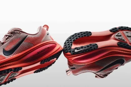 La nouvelle Nike Vomero 18 révolutionne l'amorti maximal pour une course sur route d'excellence