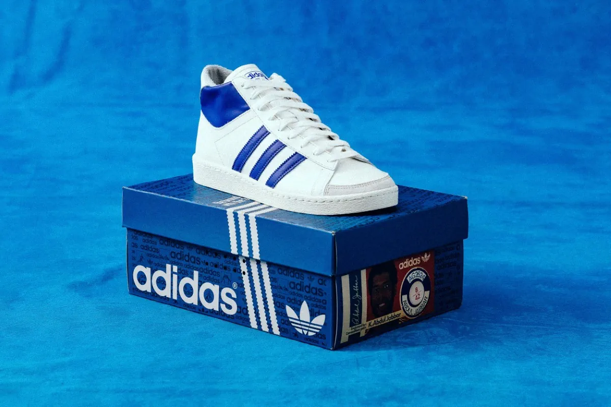 adidas Basketball remet l'héritage au goût du jour avec le lancement de la nouvelle collection Jabbar OG