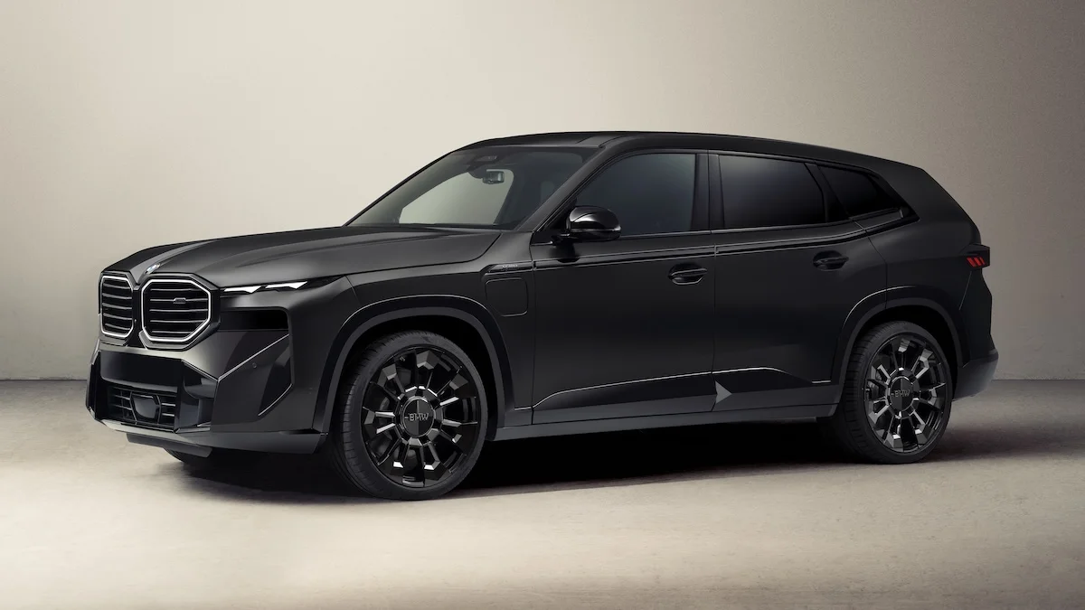 La collaboration exclusive entre Kith et BMW fait ses débuts à Art Basel Miami 2024