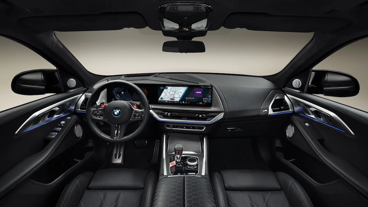 La collaboration exclusive entre Kith et BMW fait ses débuts à Art Basel Miami 2024