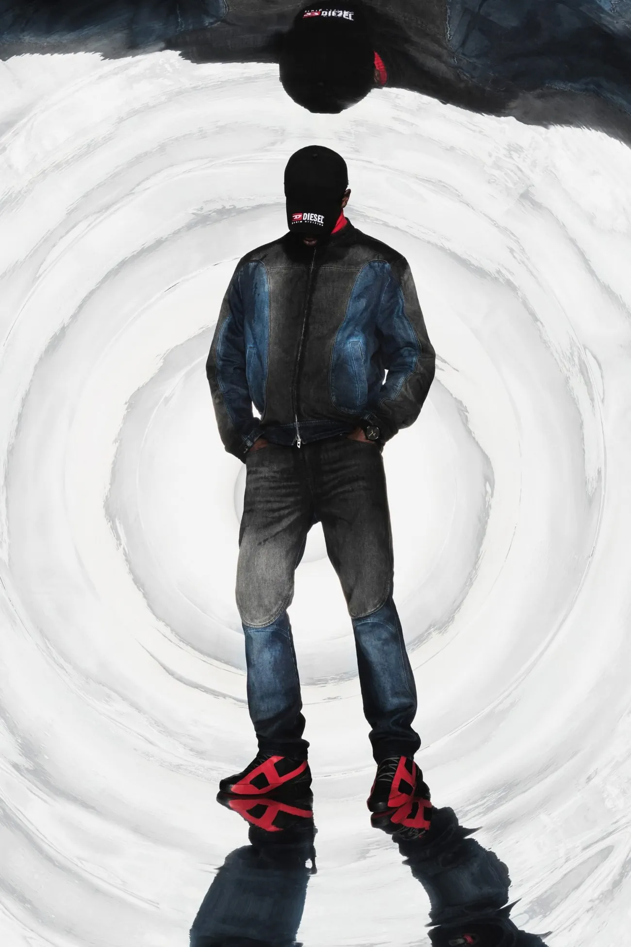 Diesel Pré-Automne 2025 réinvente le denim pour l'homme