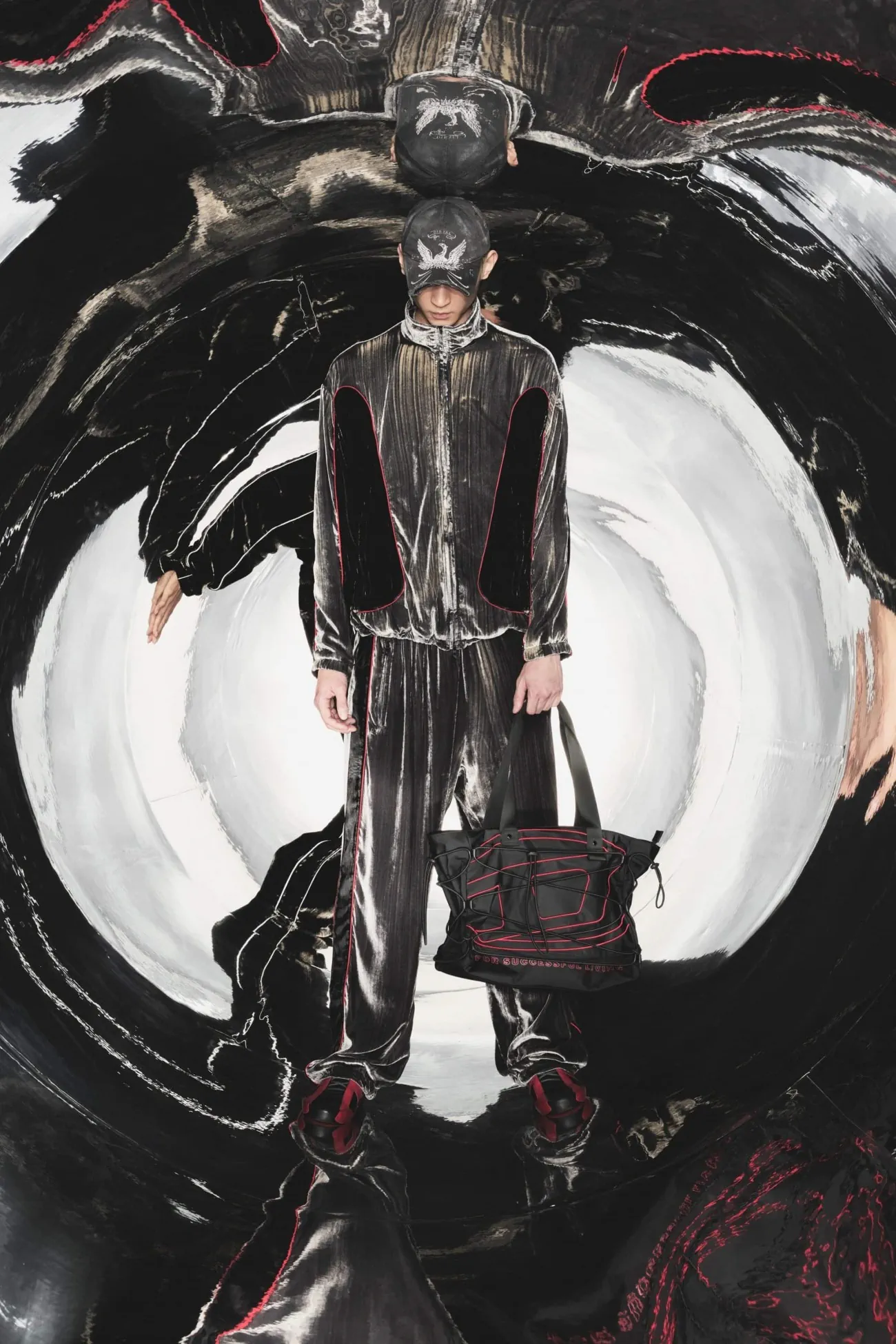 Diesel Pré-Automne 2025 réinvente le denim pour l'homme