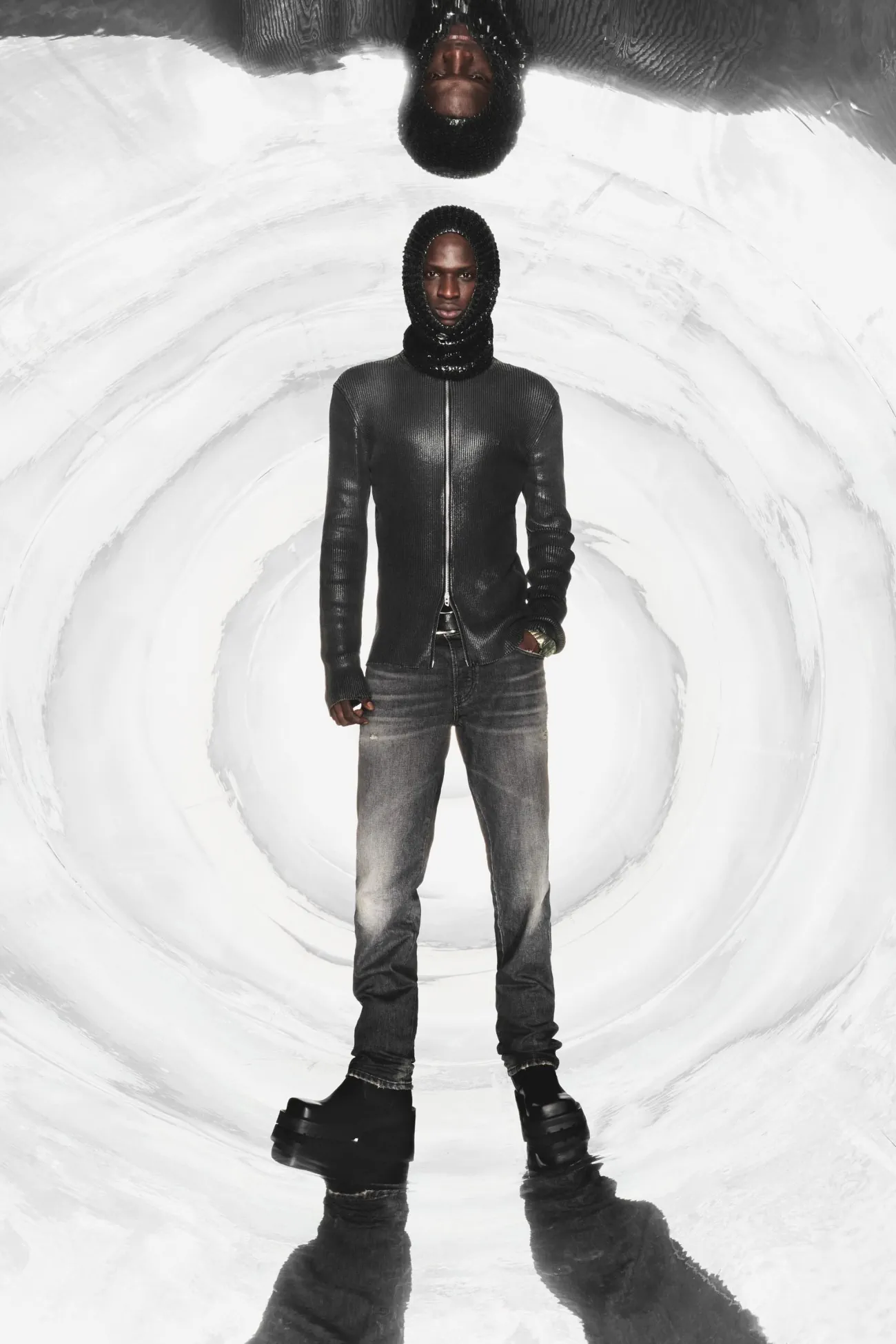 Diesel Pré-Automne 2025 réinvente le denim pour l'homme